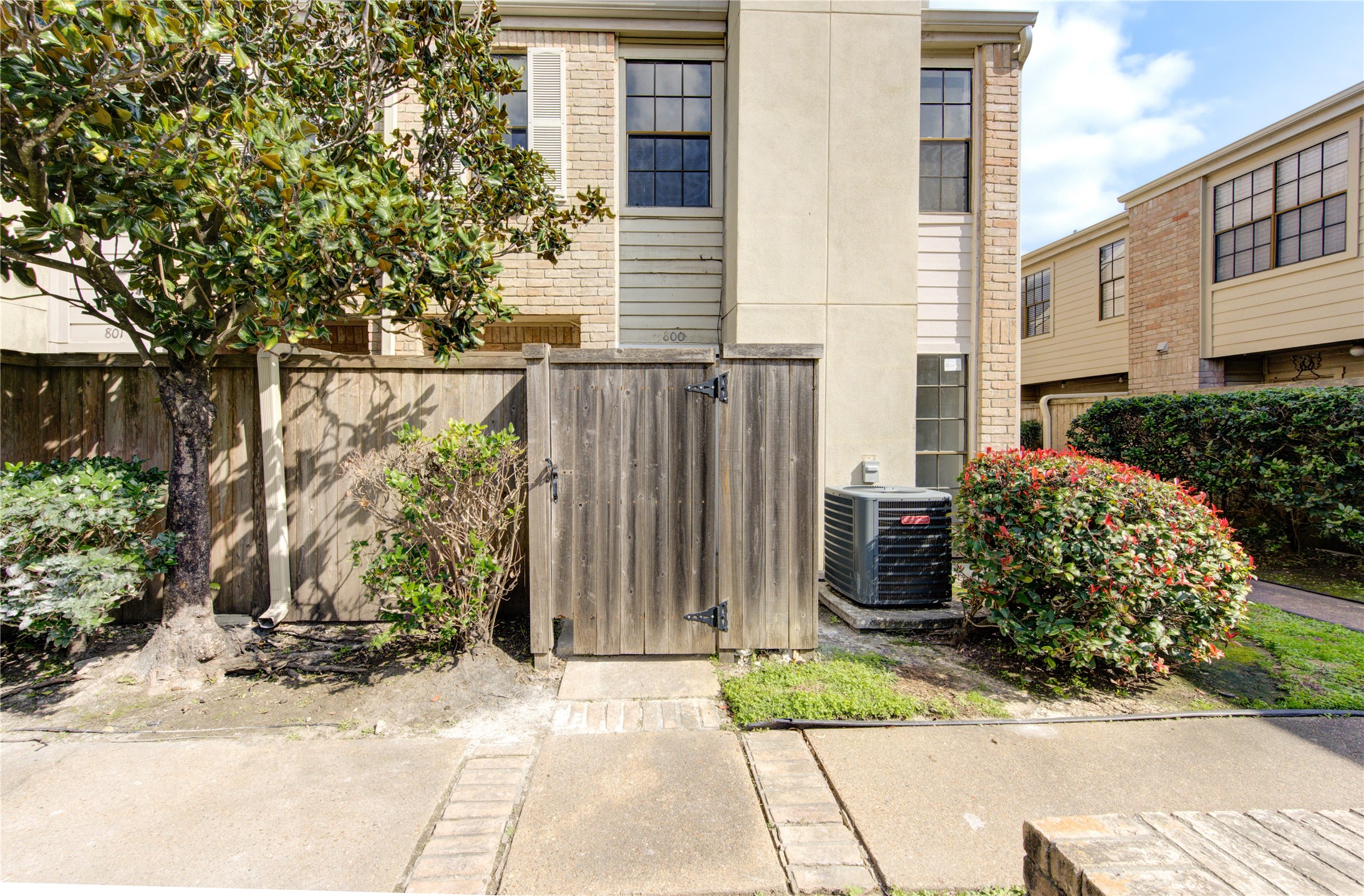 14600 Fonmeadow Drive 800 Property Photo 6