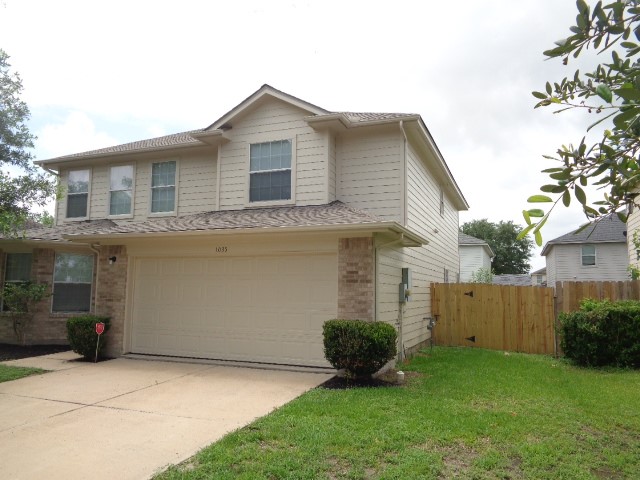 1035 Junction Ct Property Photo 3