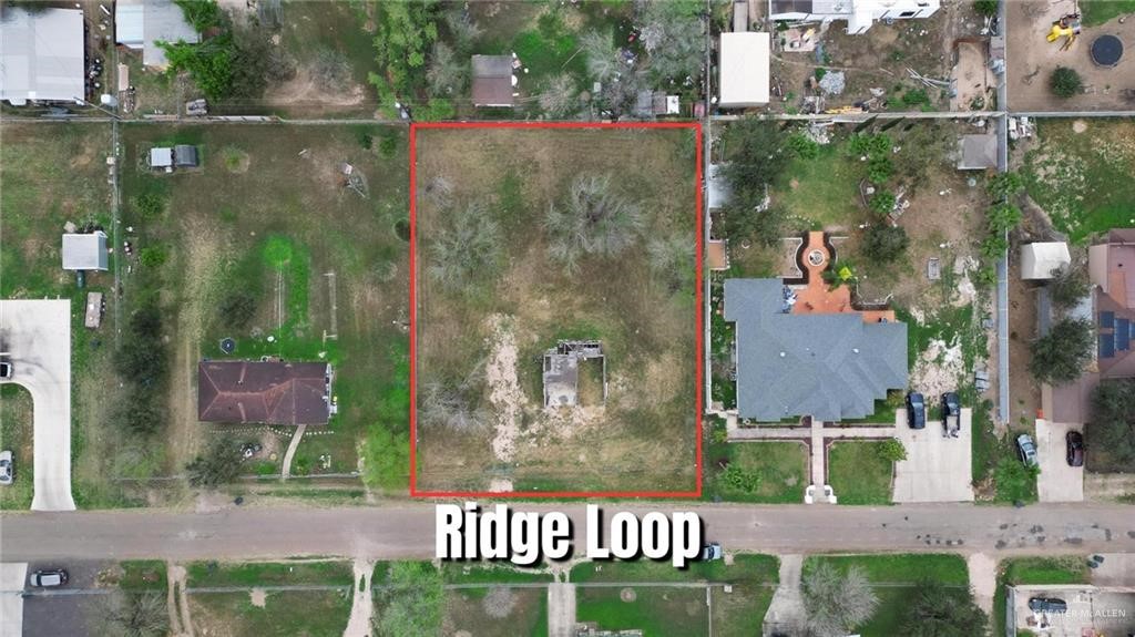 1310 Ridge Loop Property Photo 2