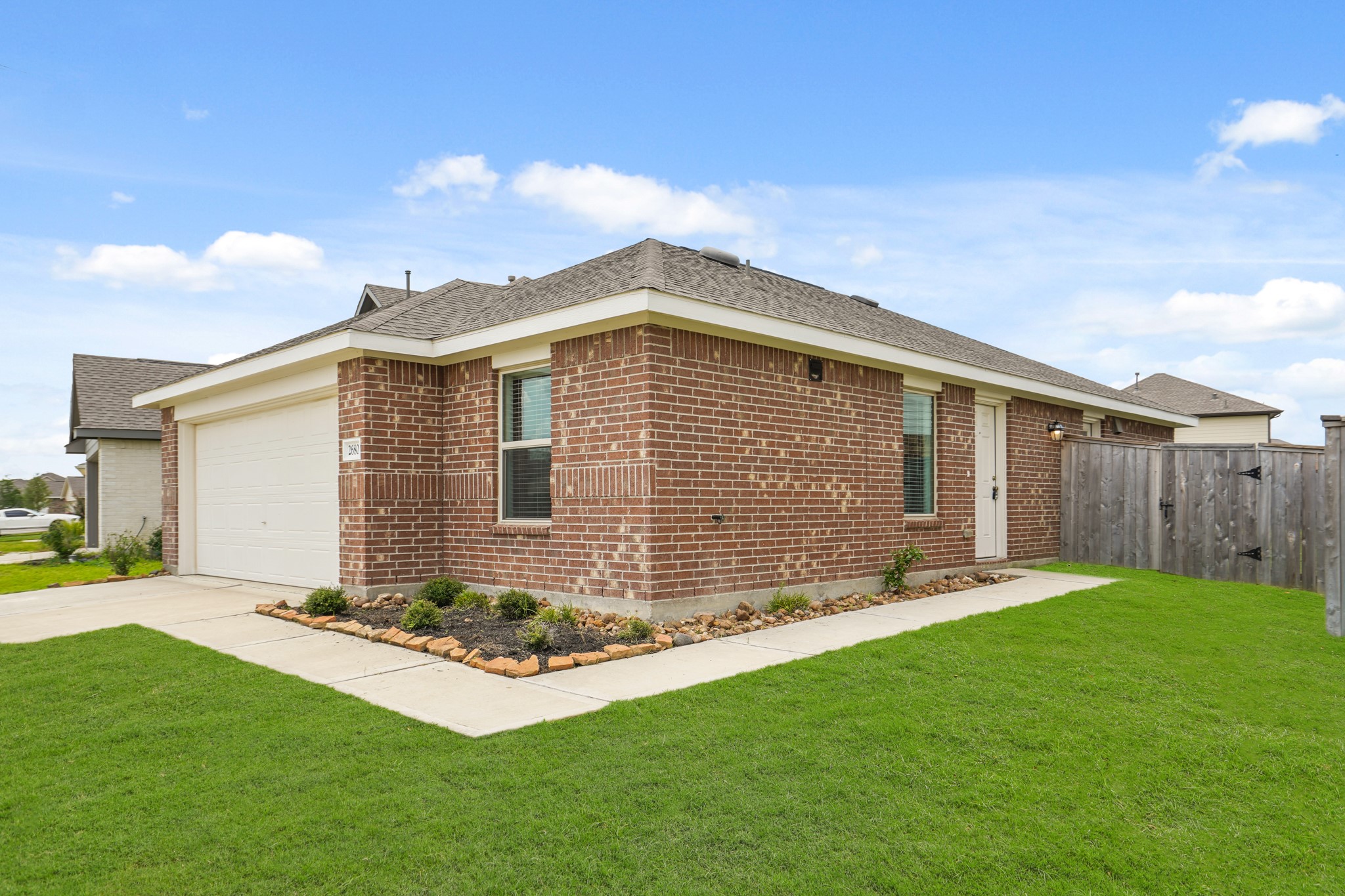 26802 Wilderye Cove Lane Property Photo 2