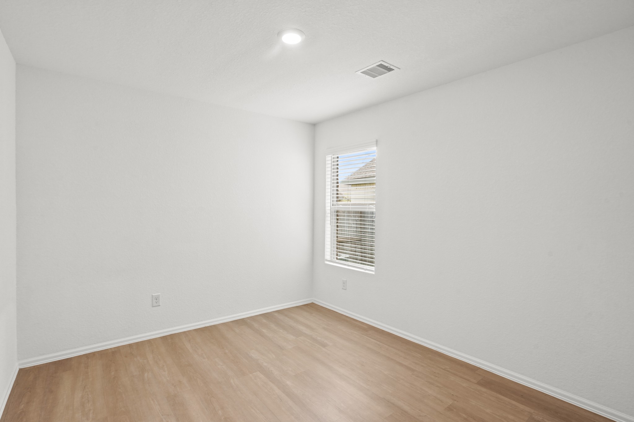 26802 Wilderye Cove Lane Property Photo 12