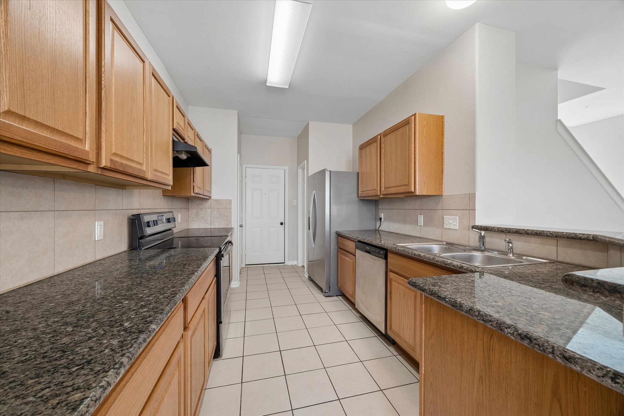 6051 Yorkglen Manor Lane Property Photo 8