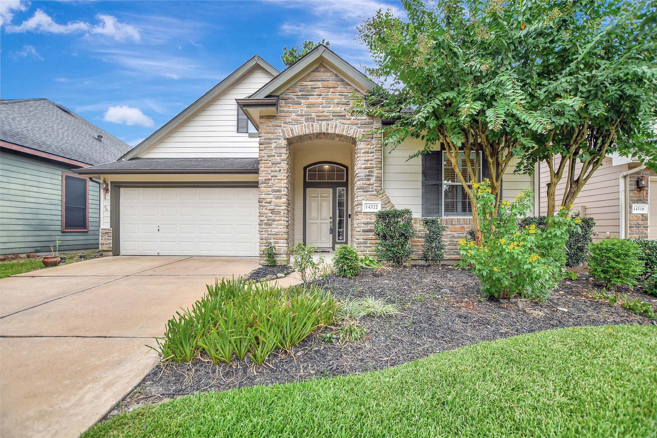 14322 Bush Sage Drive Property Photo 2
