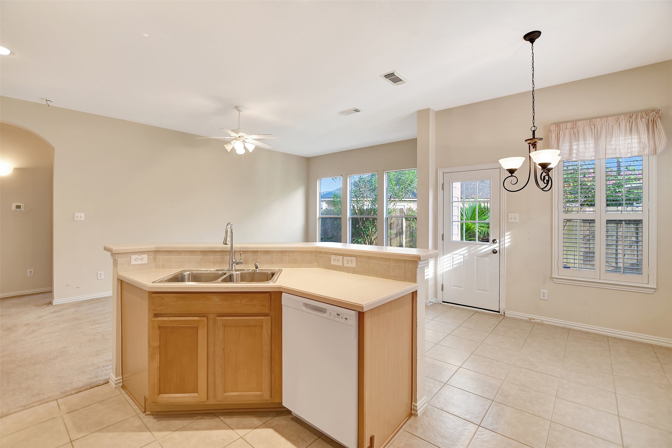 14322 Bush Sage Drive Property Photo 17