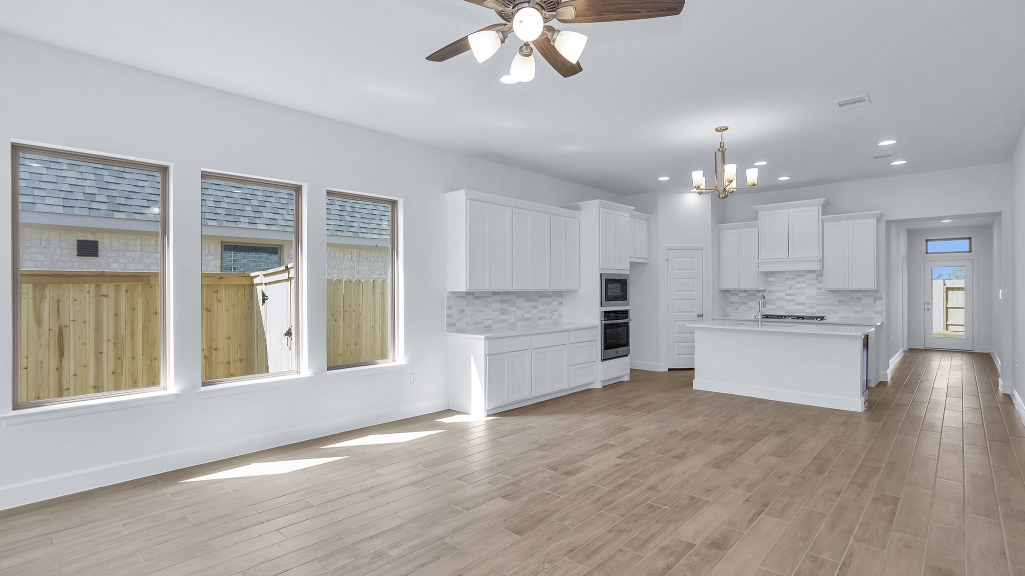 27242 Scarlet Paint Brush Drive Property Photo 5