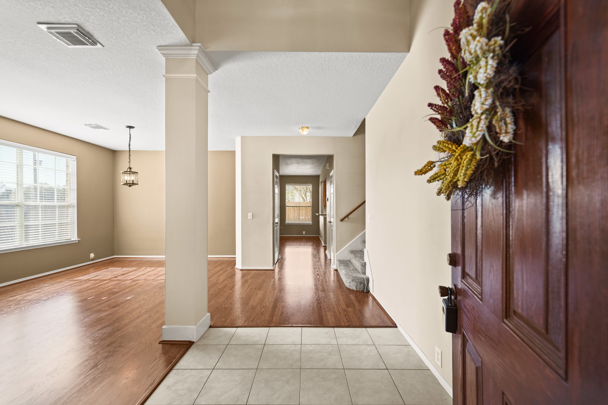 423 Thorpe Springs Drive Property Photo 4