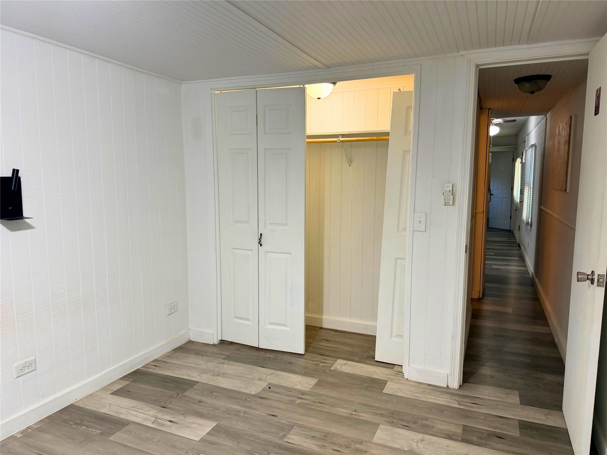 310 E Jack Street Property Photo 18