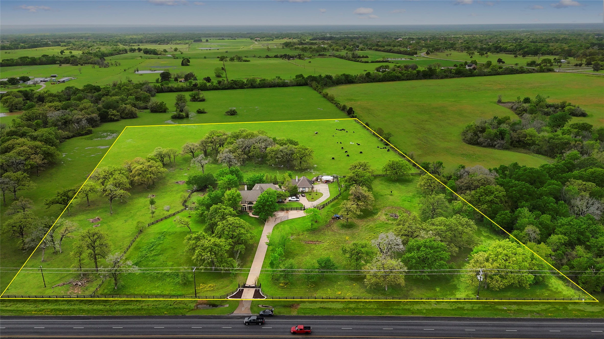 26179 Highway 6 Property Photo