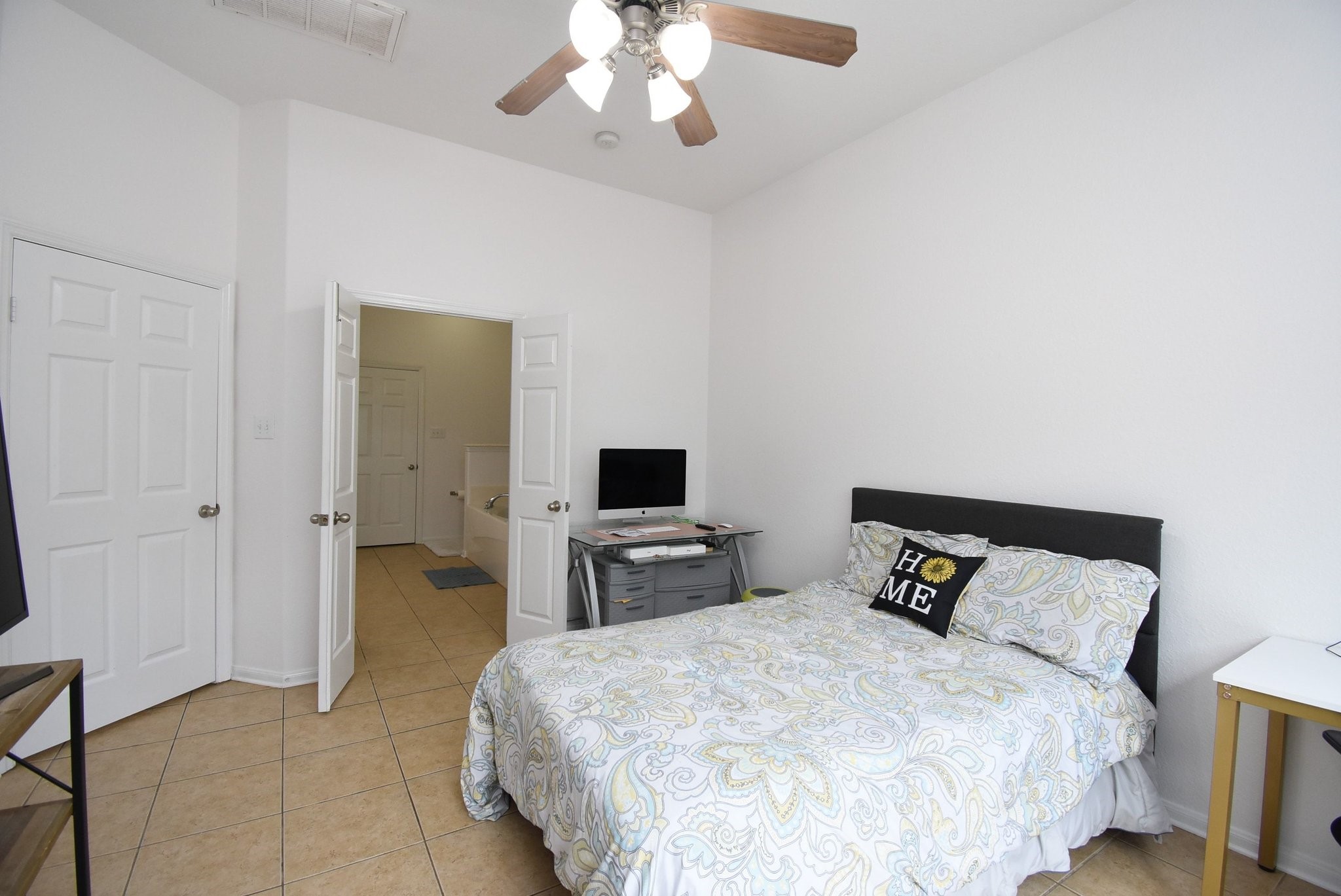 1734 Pepper Hill Lane Property Photo 17