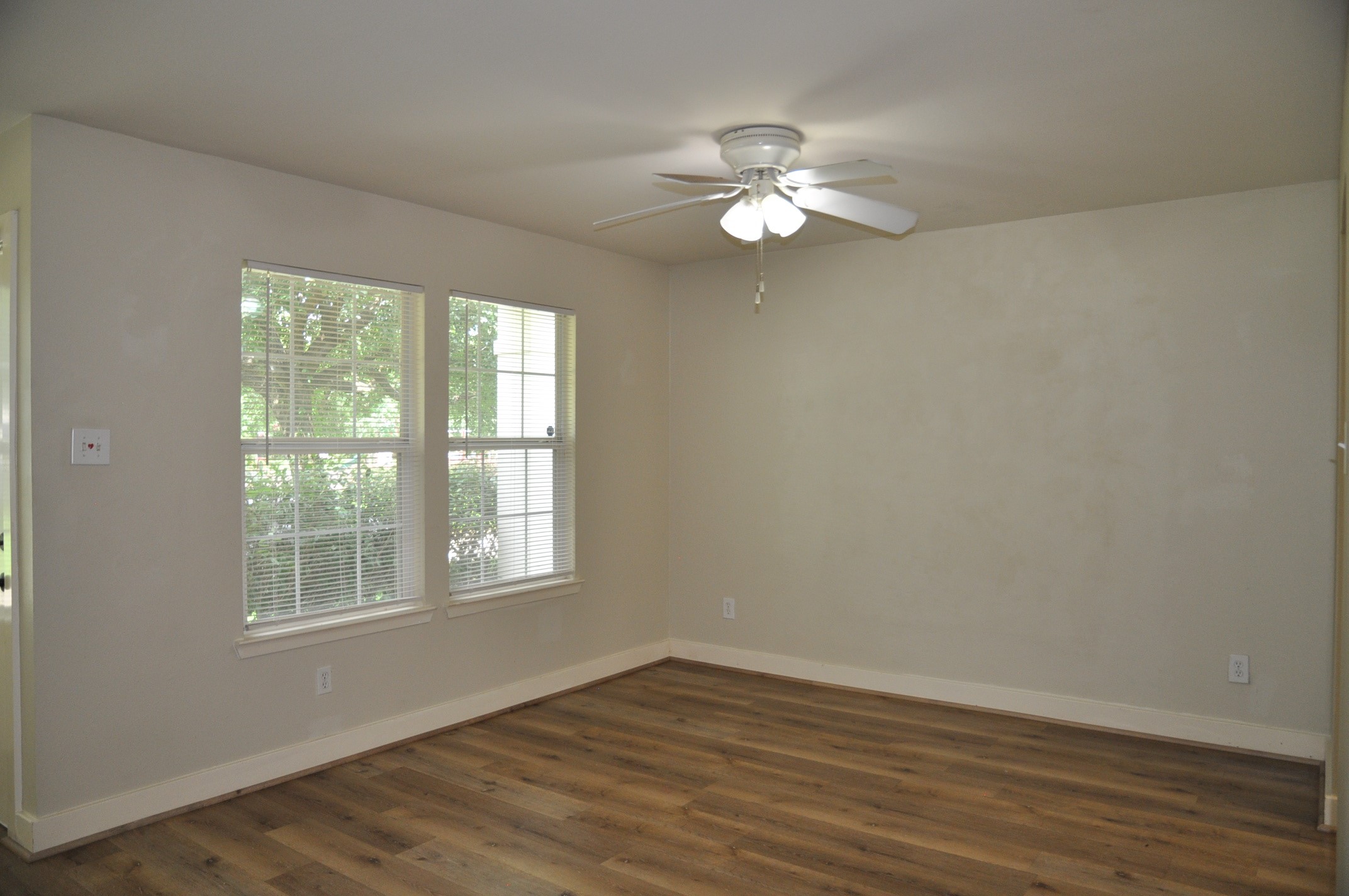 20734 Settlers Lake Circle N Property Photo 7