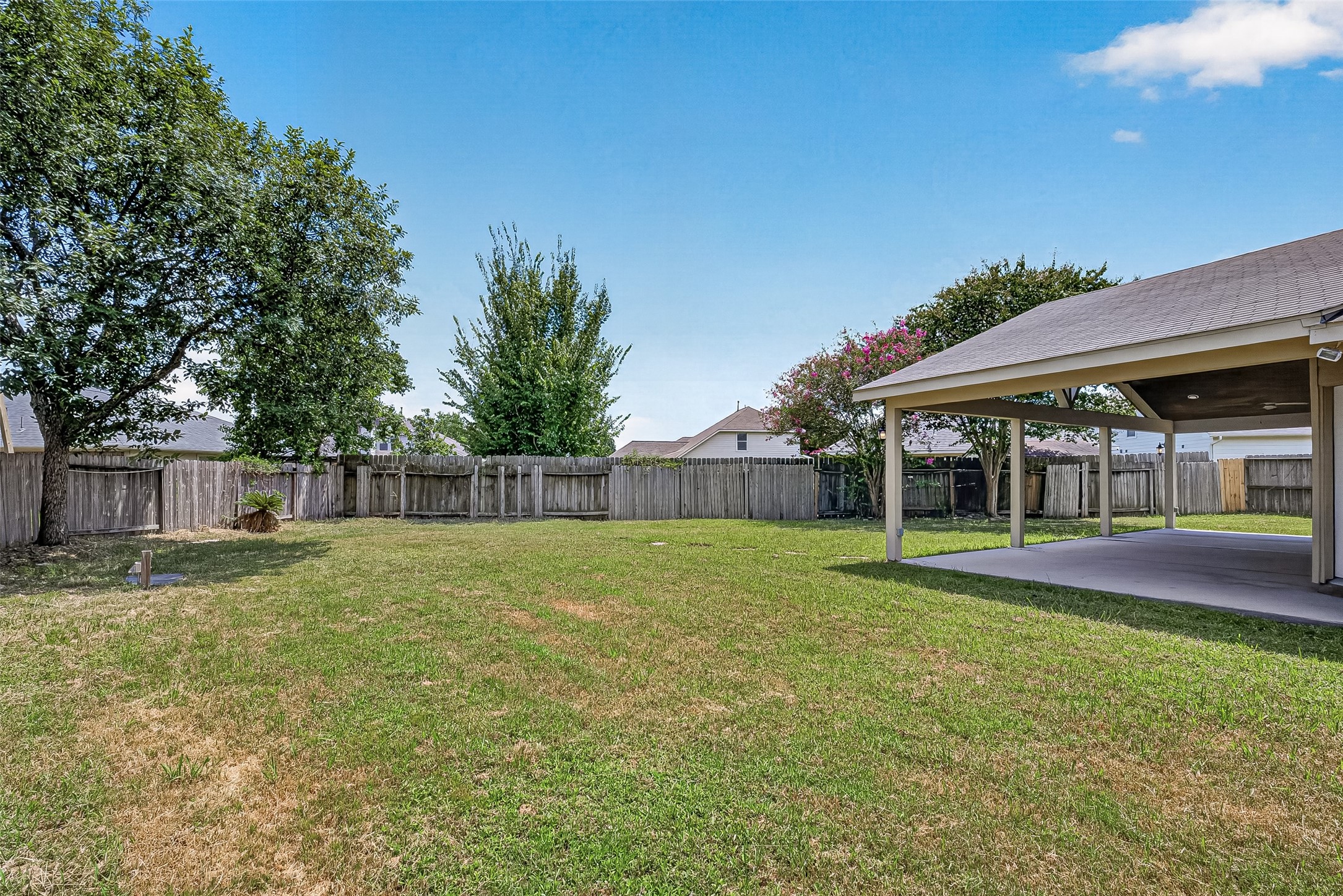 20707 Pine Rain Court Property Photo 47