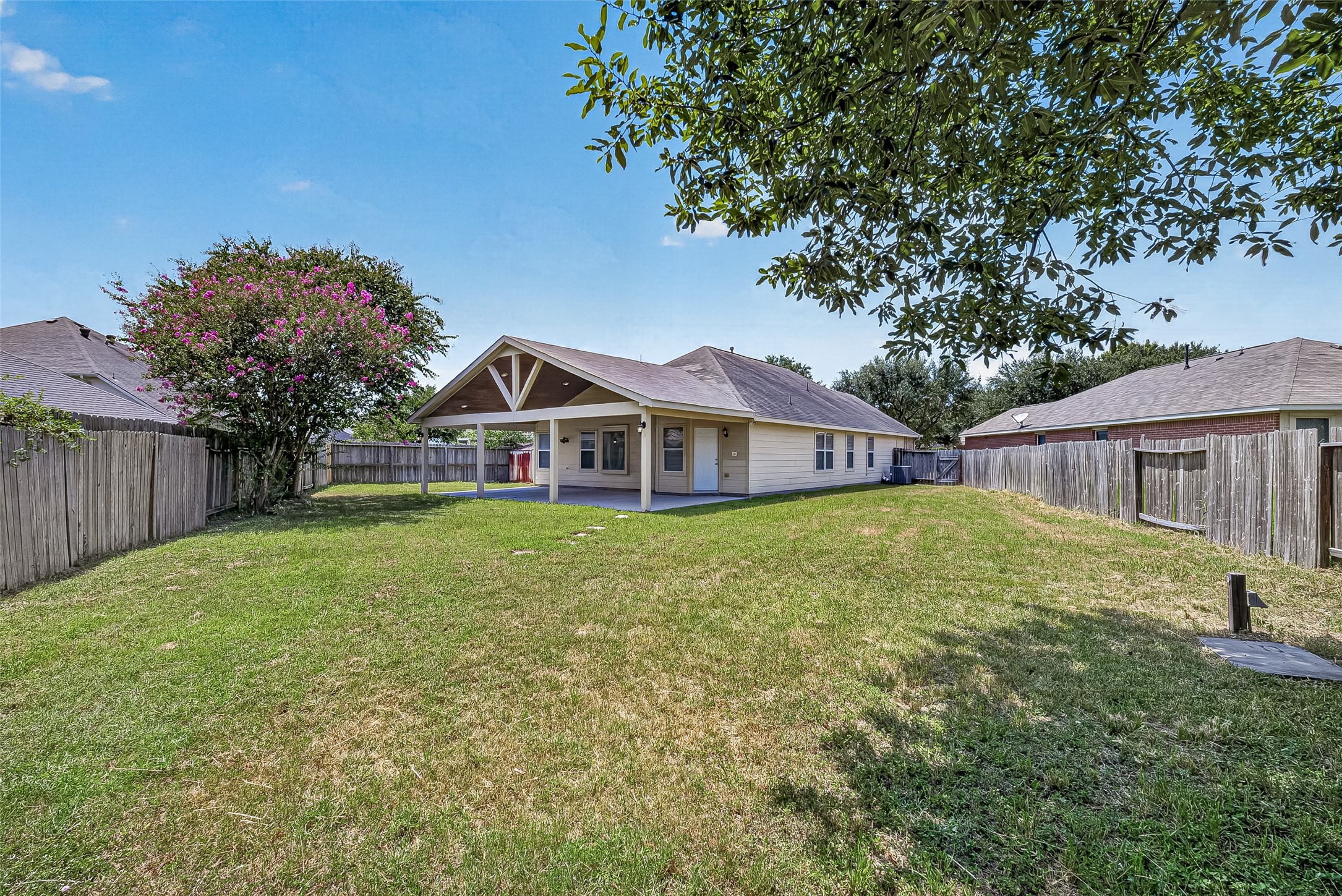 20707 Pine Rain Court Property Photo 48