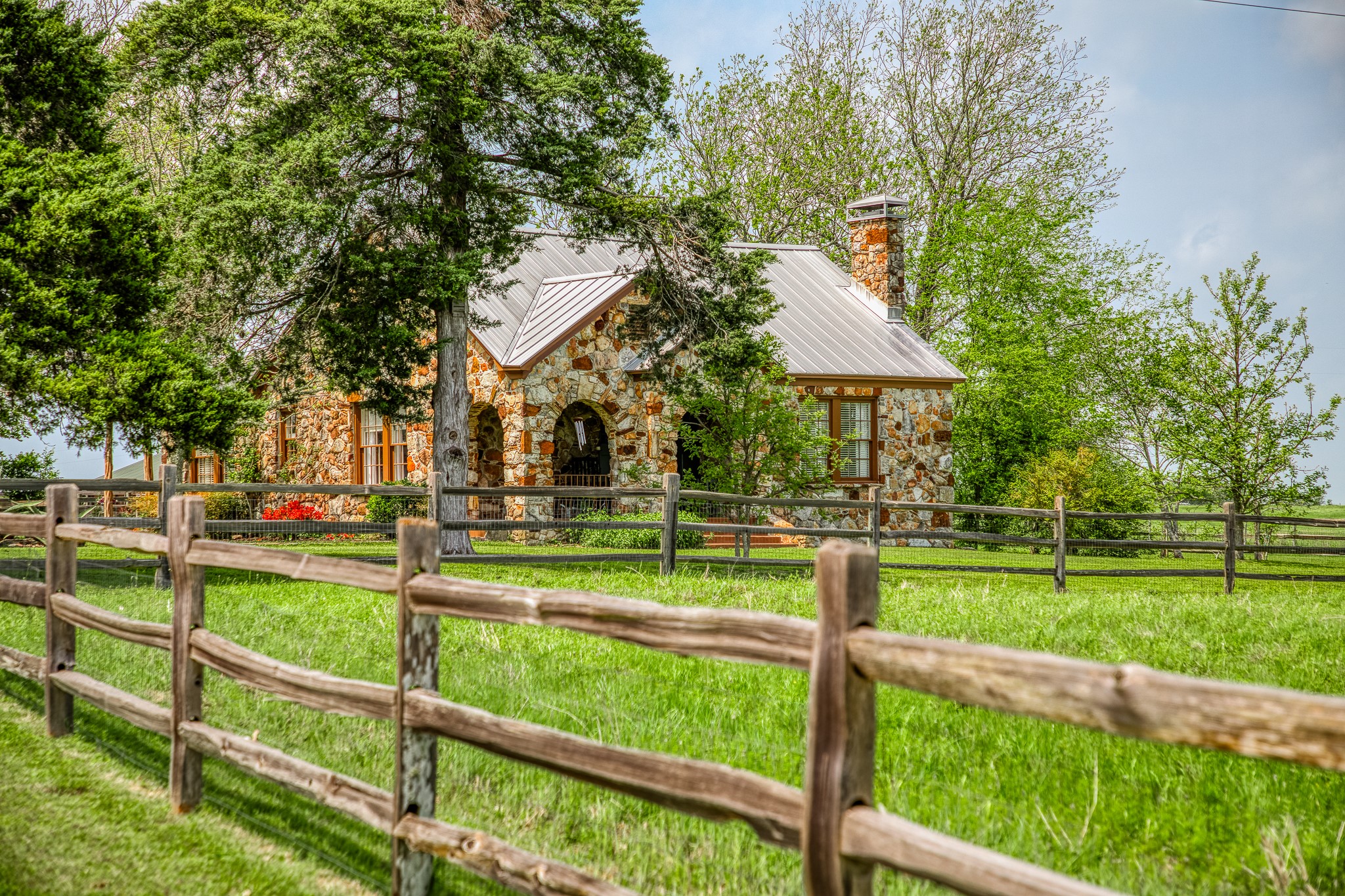 6055 Cedar Hill Road Property Photo 1