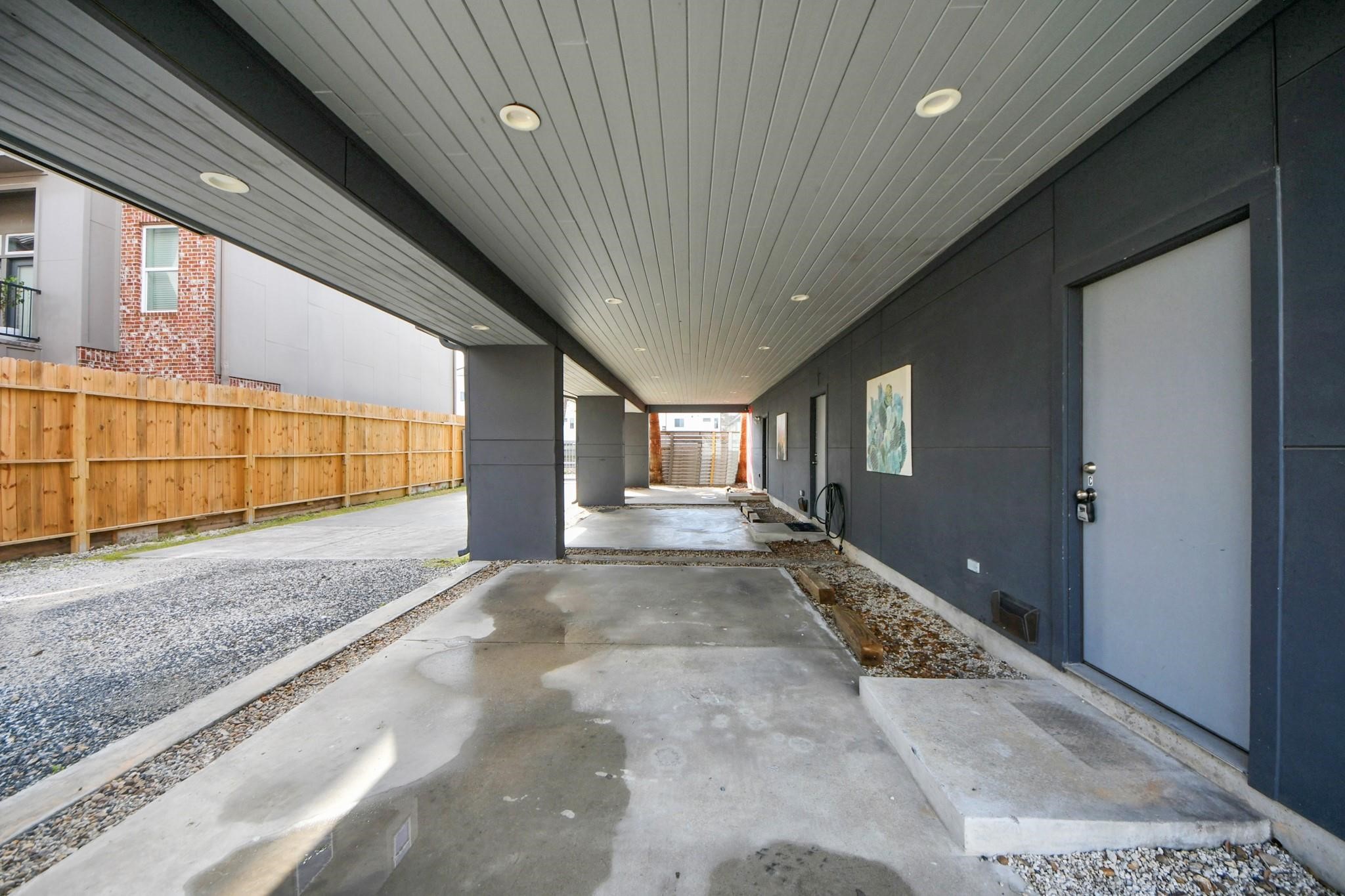 1708 Winter Street Property Photo 3