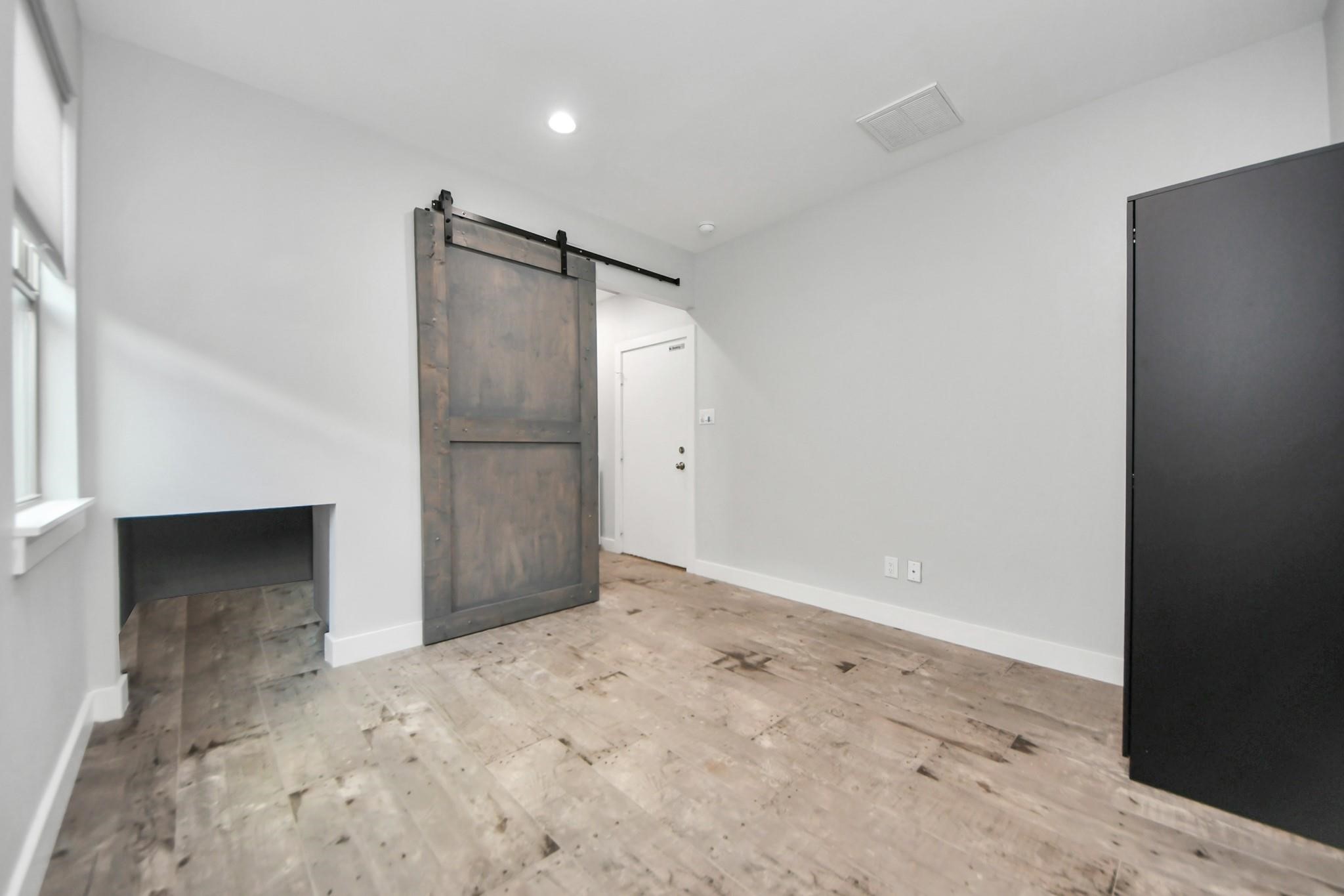 1708 Winter Street Property Photo 9