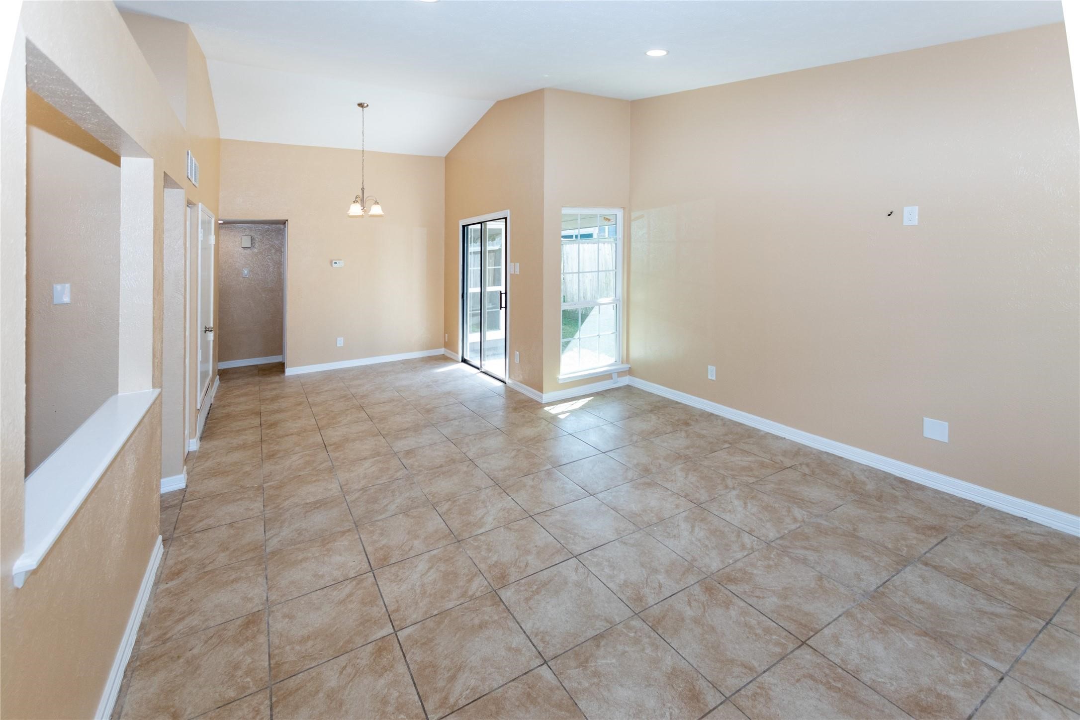 5610 Wallis Trail Court Property Photo 4