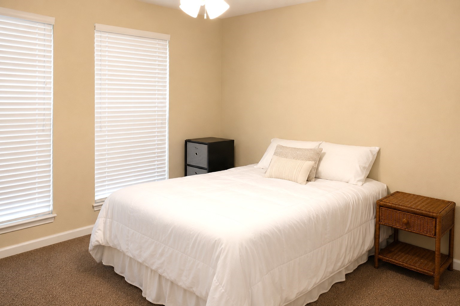 1725 Harvey Mitchell Parkway S 1517 Property Photo 9