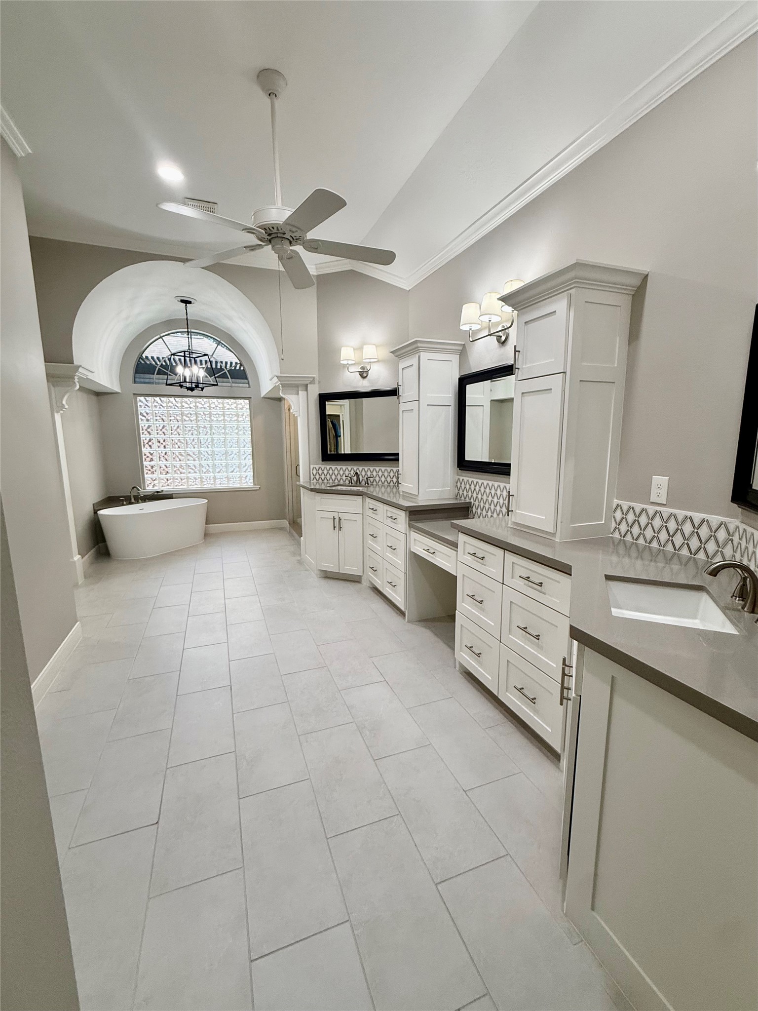 8746 Rippling Water Drive Property Photo 6