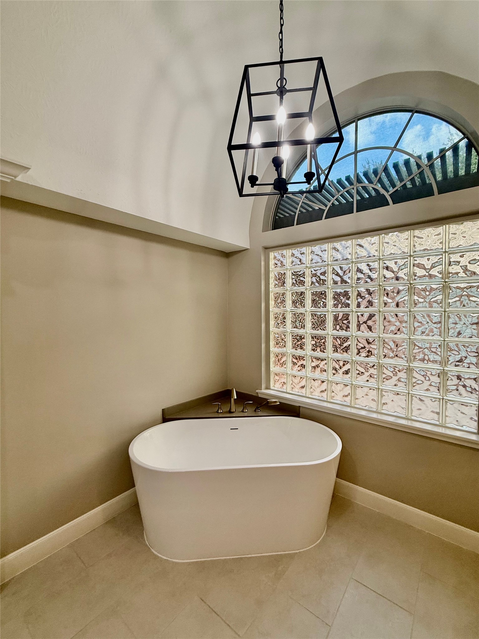 8746 Rippling Water Drive Property Photo 10