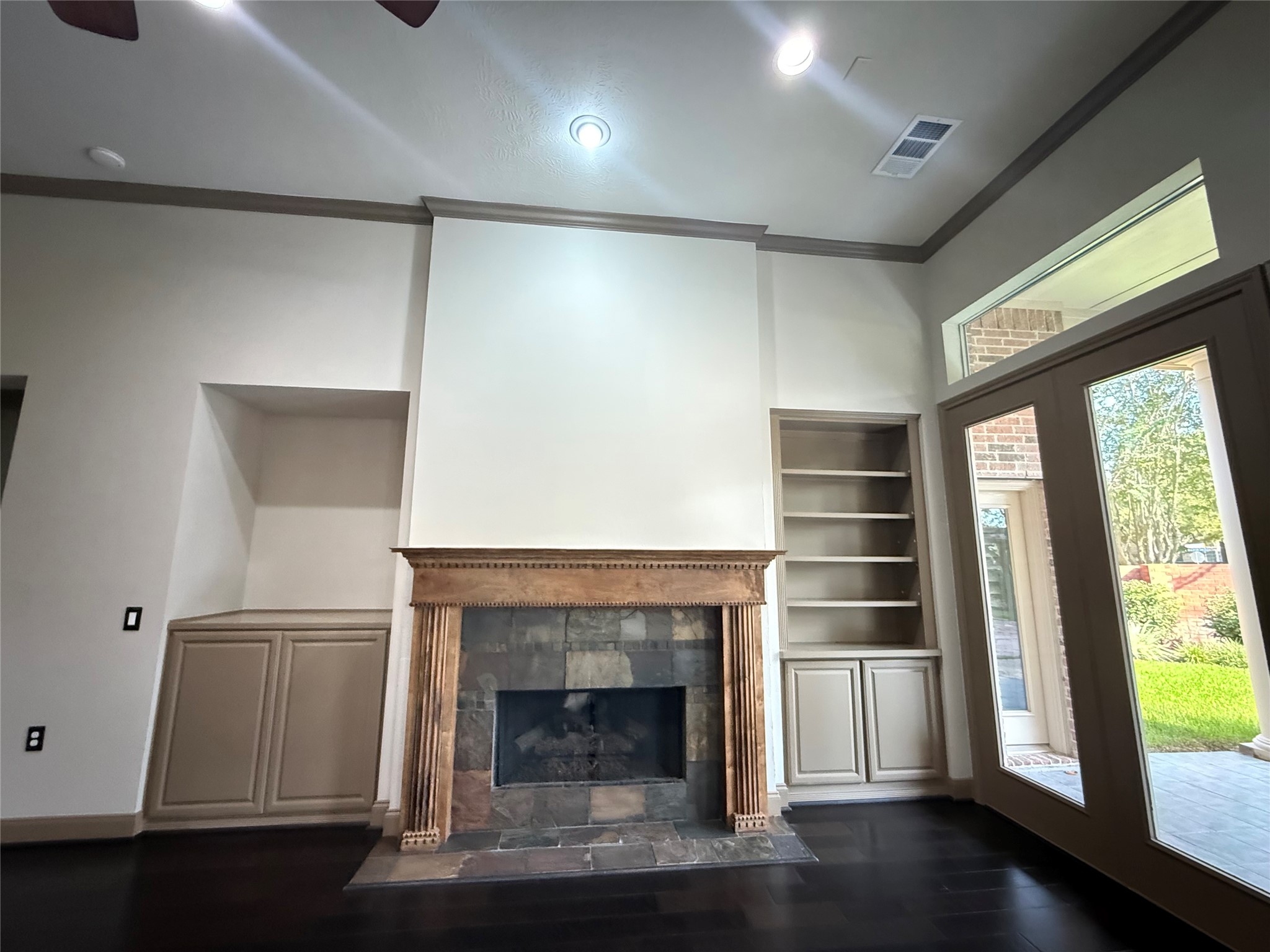 8746 Rippling Water Drive Property Photo 17