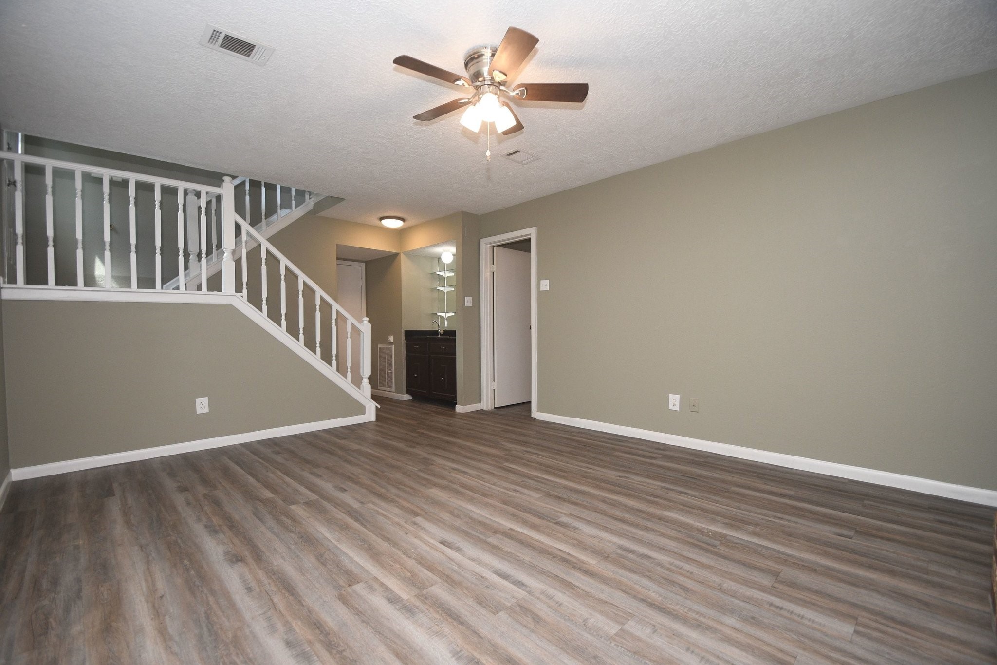 379 Richvale Lane Property Photo 10