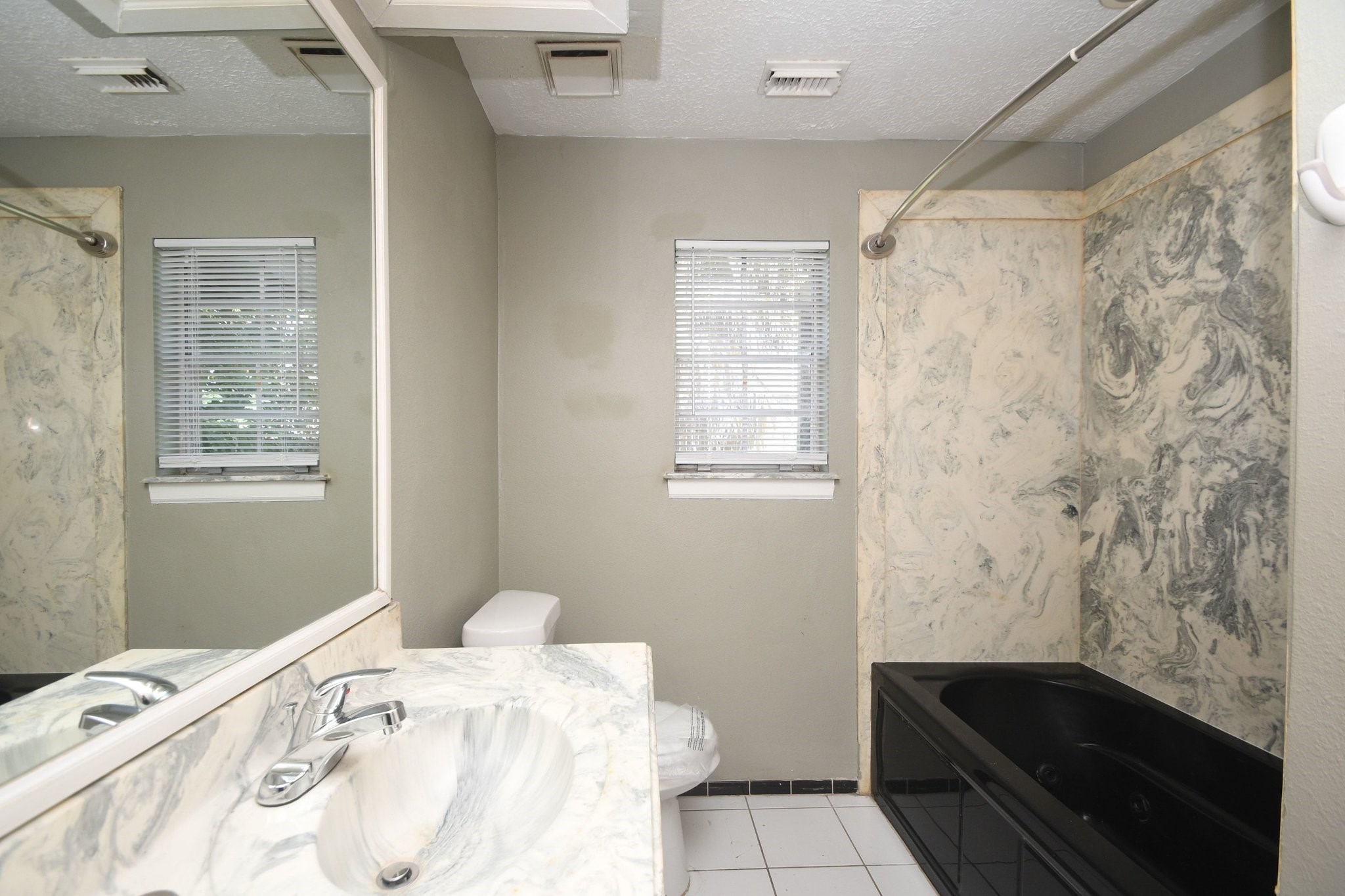 379 Richvale Lane Property Photo 14