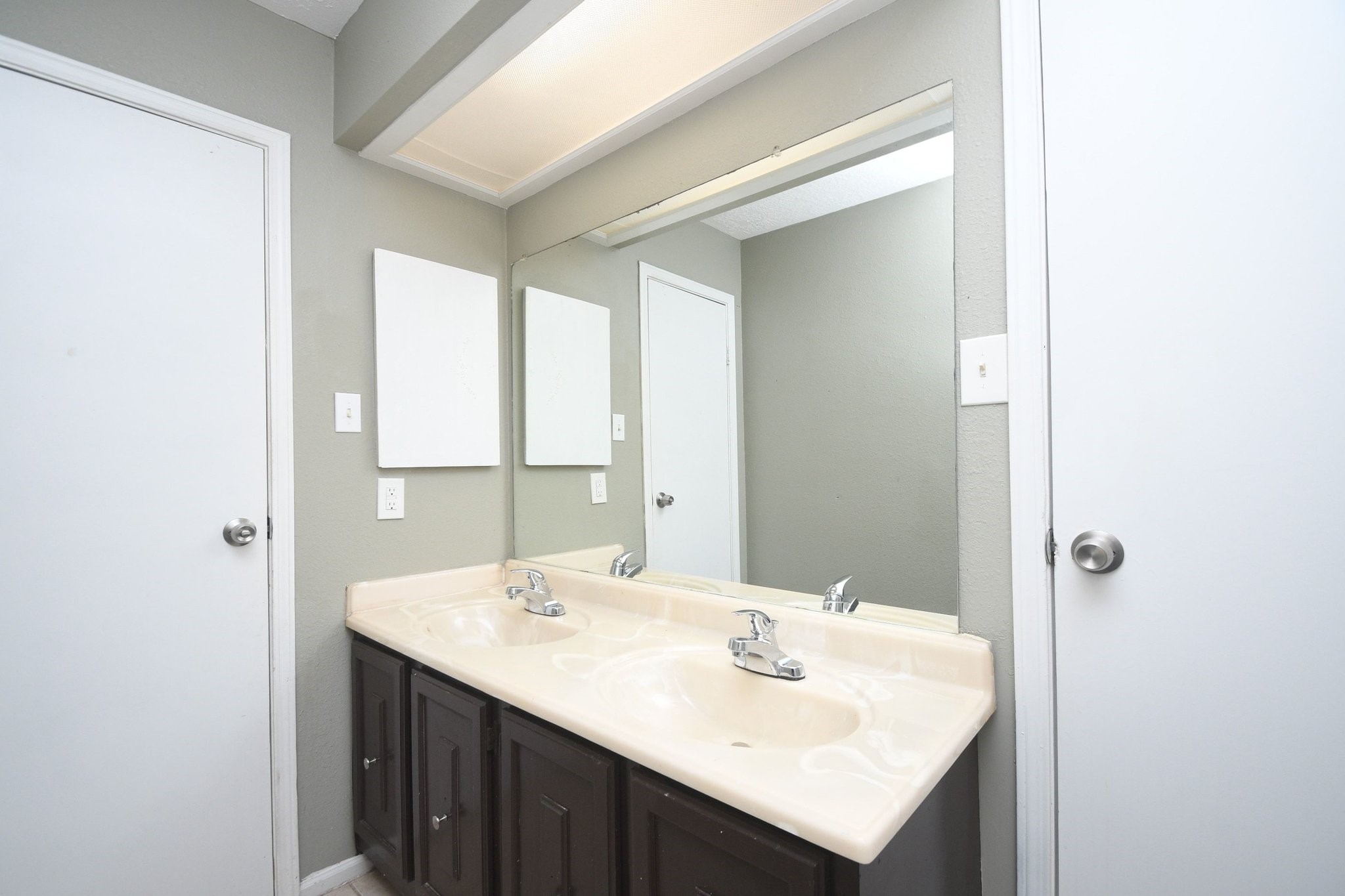379 Richvale Lane Property Photo 32
