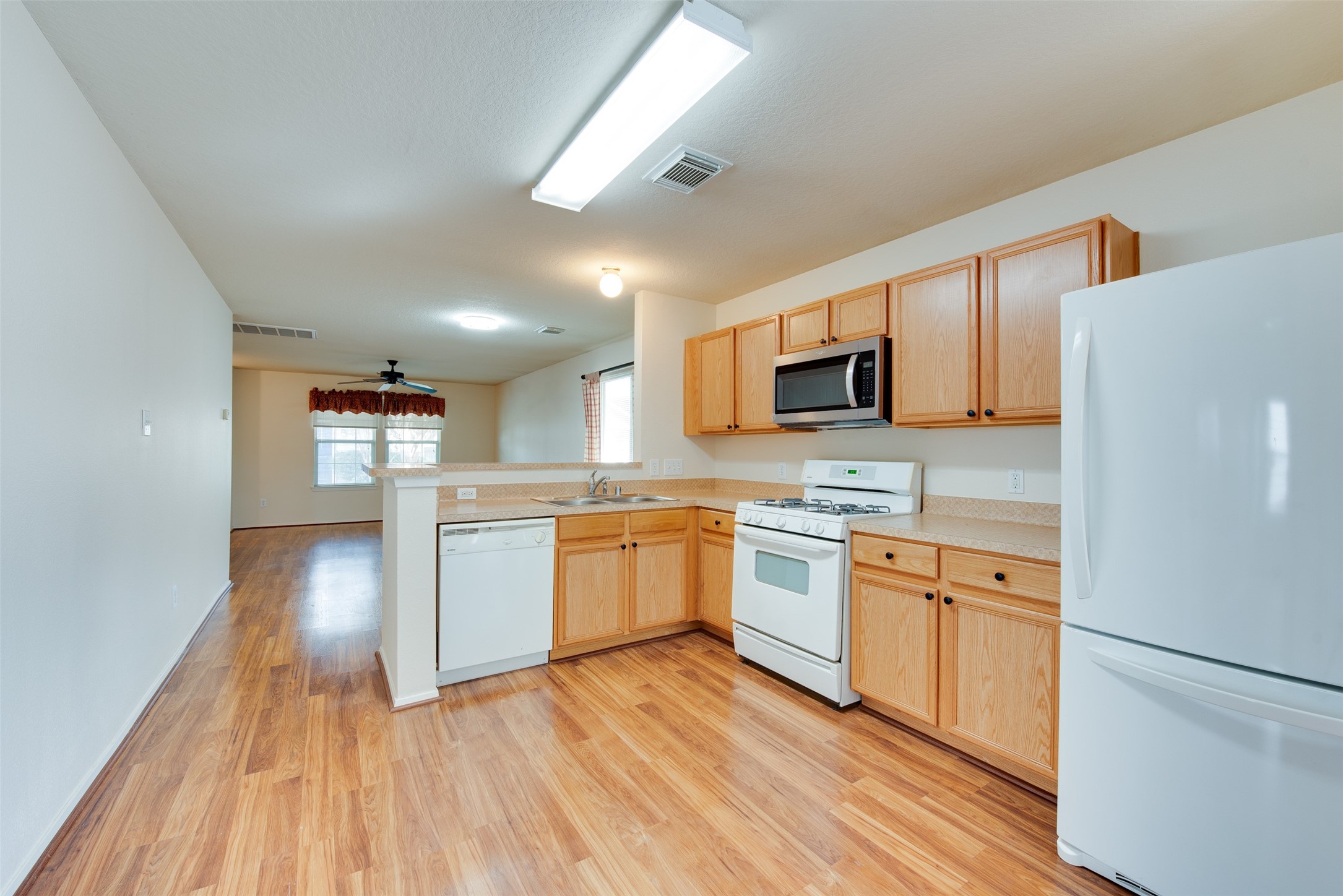 6129 Lone Prairie Way Property Photo 9