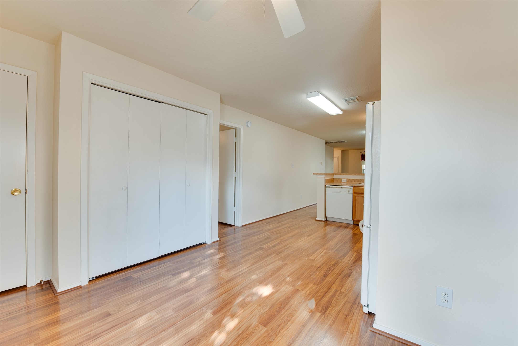 6129 Lone Prairie Way Property Photo 16