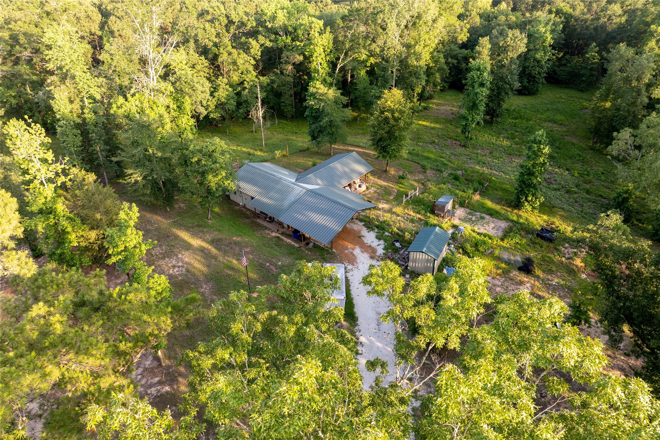 5332 County Road 1180 Property Photo 1