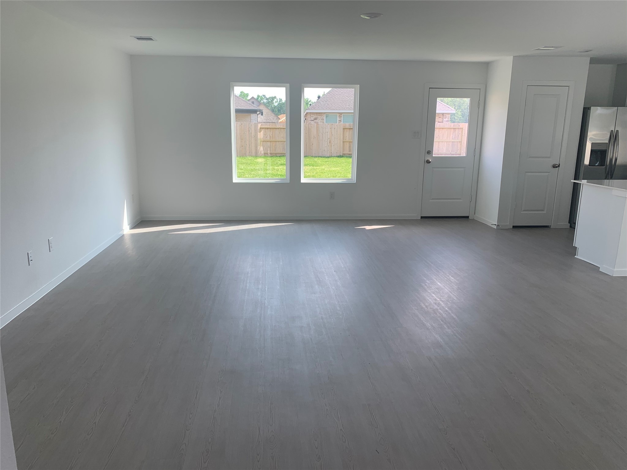 21102 Trivento Drive Property Photo 2