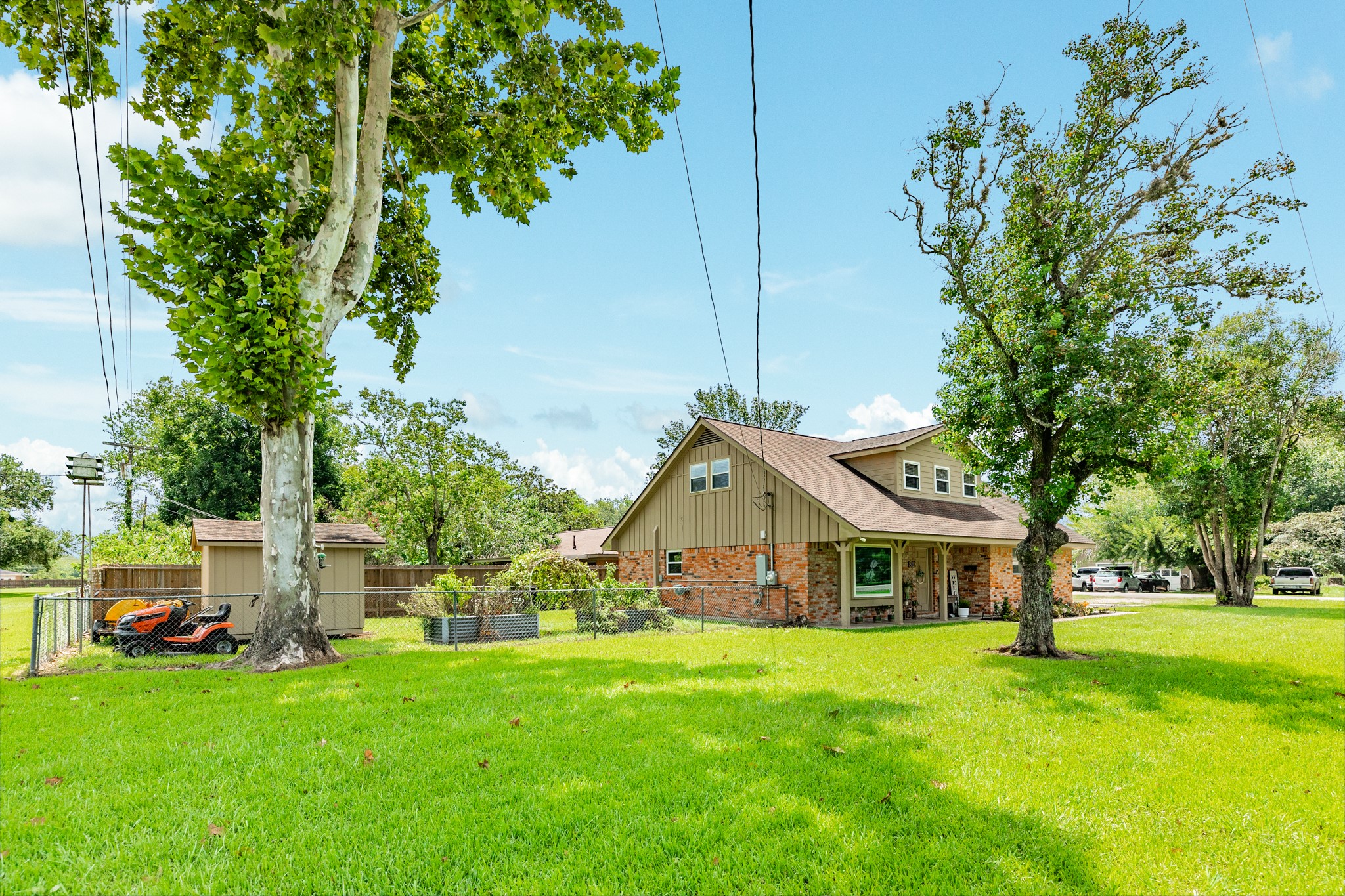 811 Loggins Drive Property Photo 6