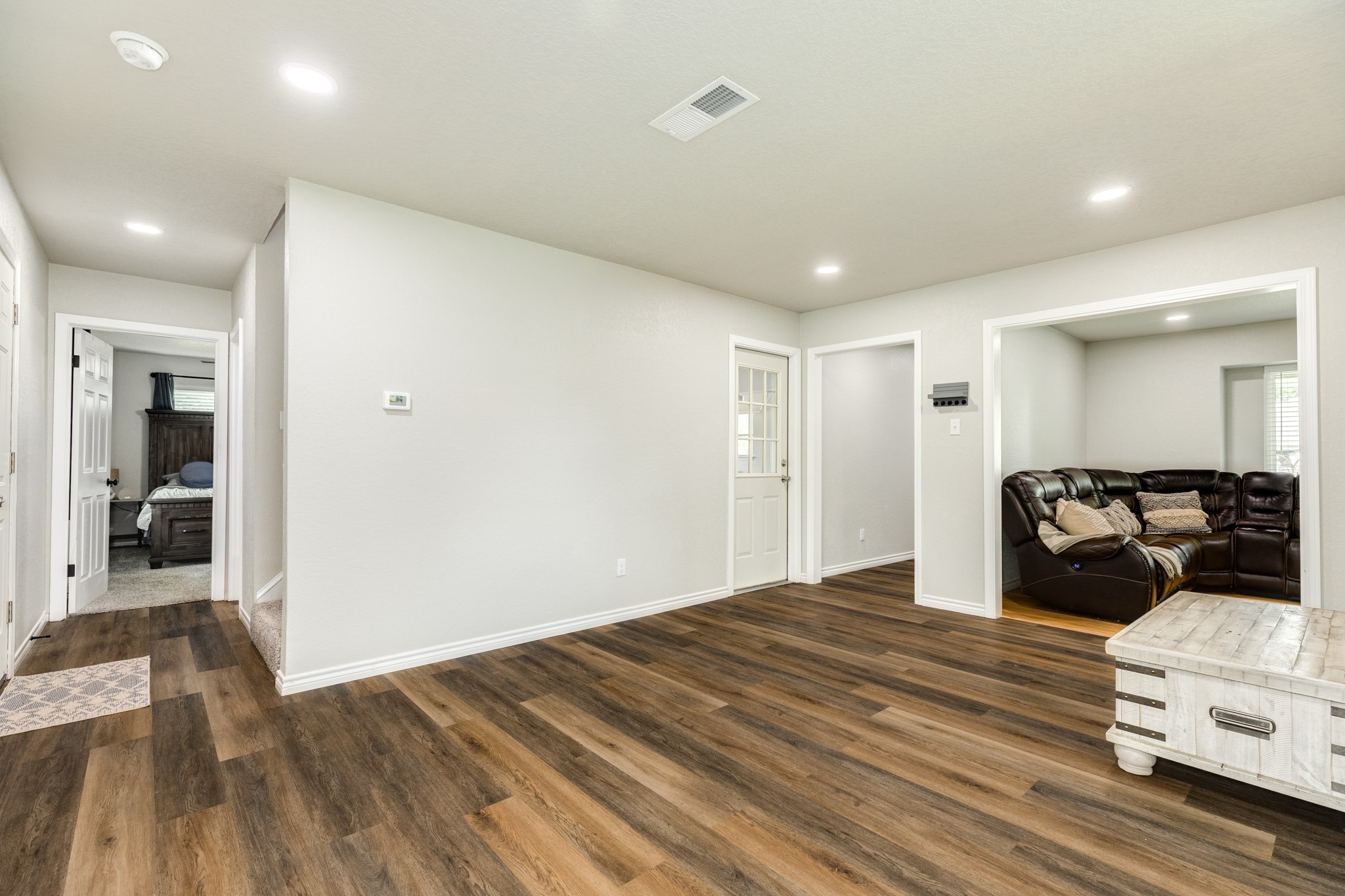 811 Loggins Drive Property Photo 14