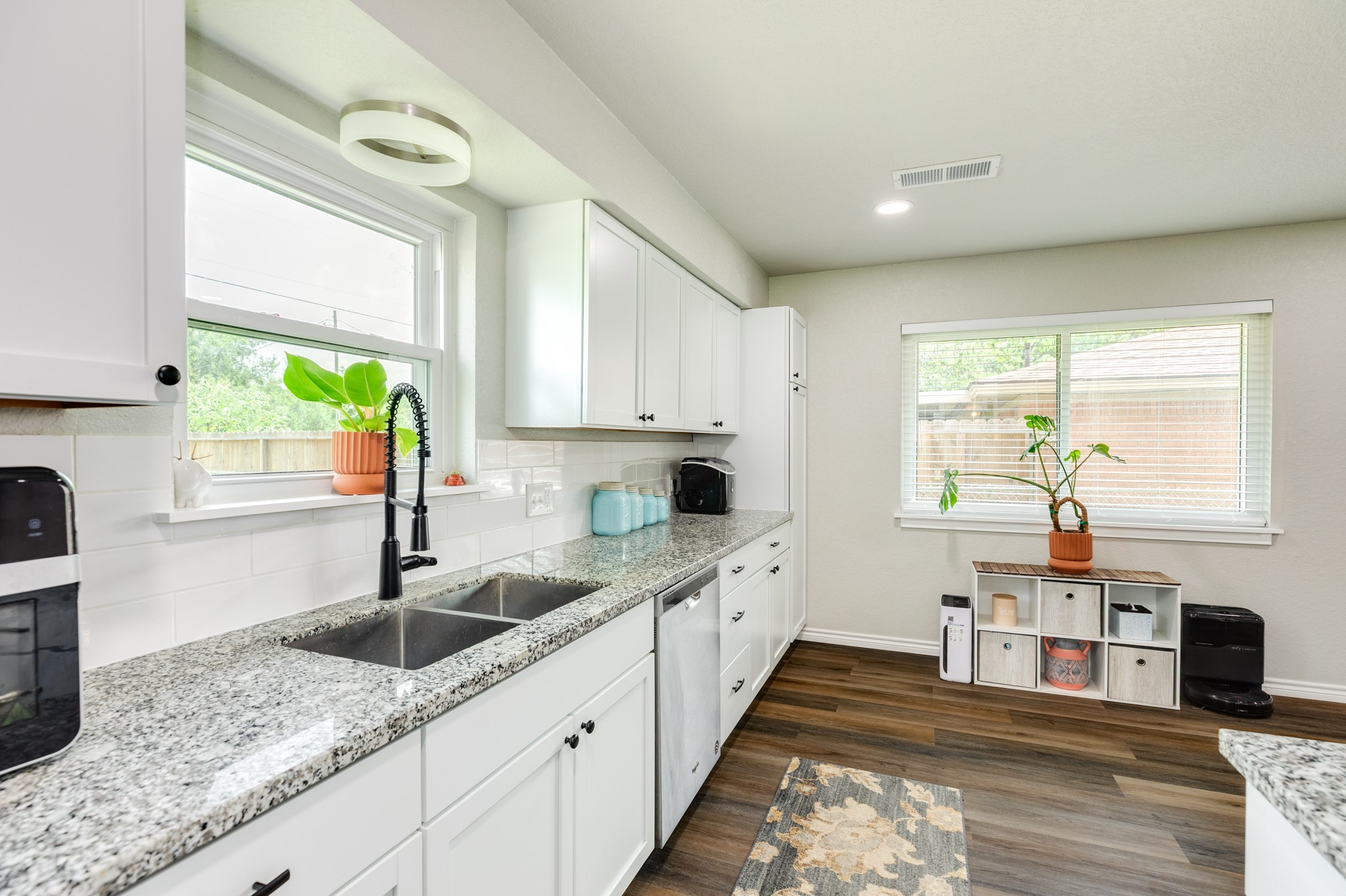 811 Loggins Drive Property Photo 19