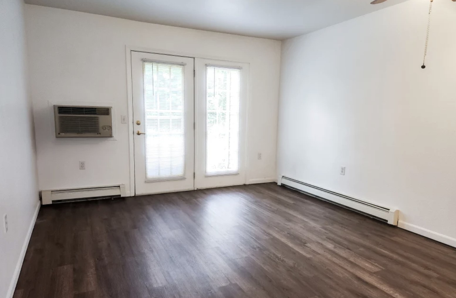 31950 Clark St Property Photo 11