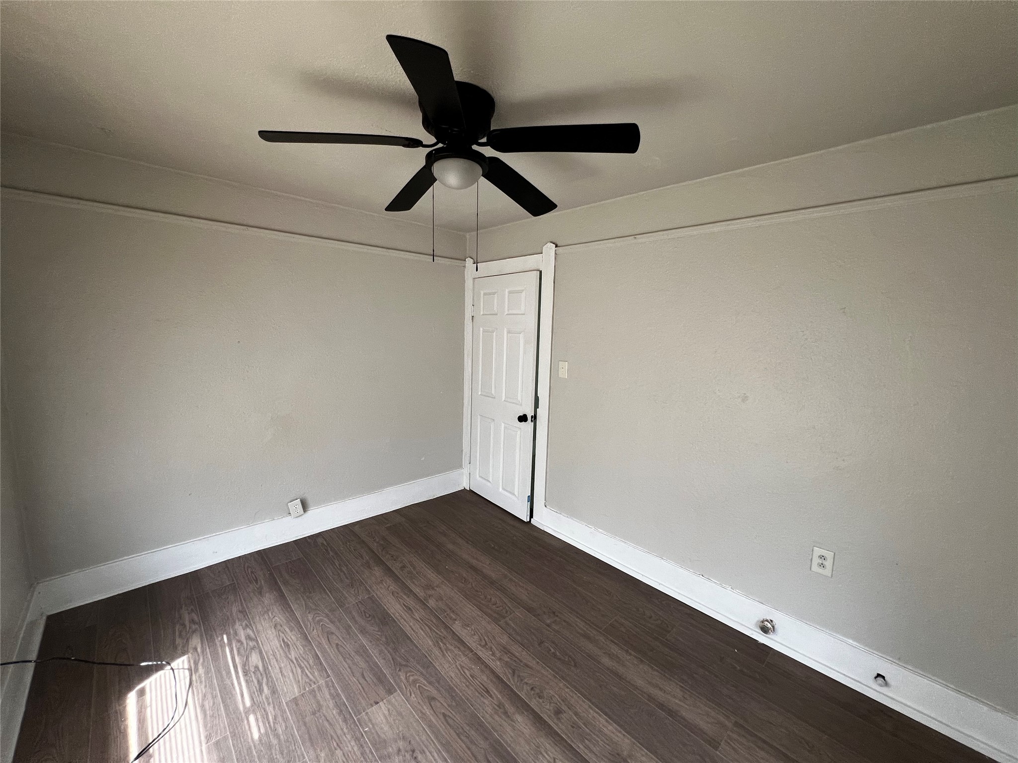 741 13th Street B Property Photo 3