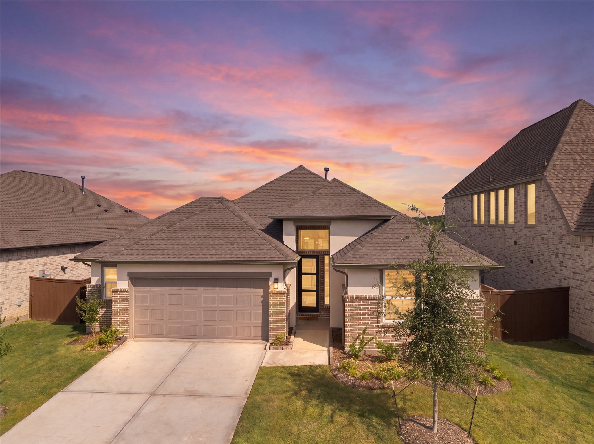 9603 Chateau Hill Drive Property Photo 1