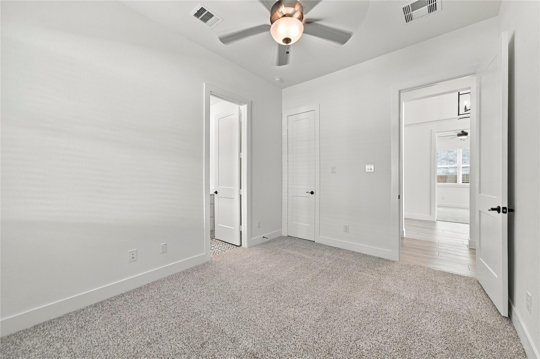 9603 Chateau Hill Drive, Manvel Tx 77578 Property Photo 5