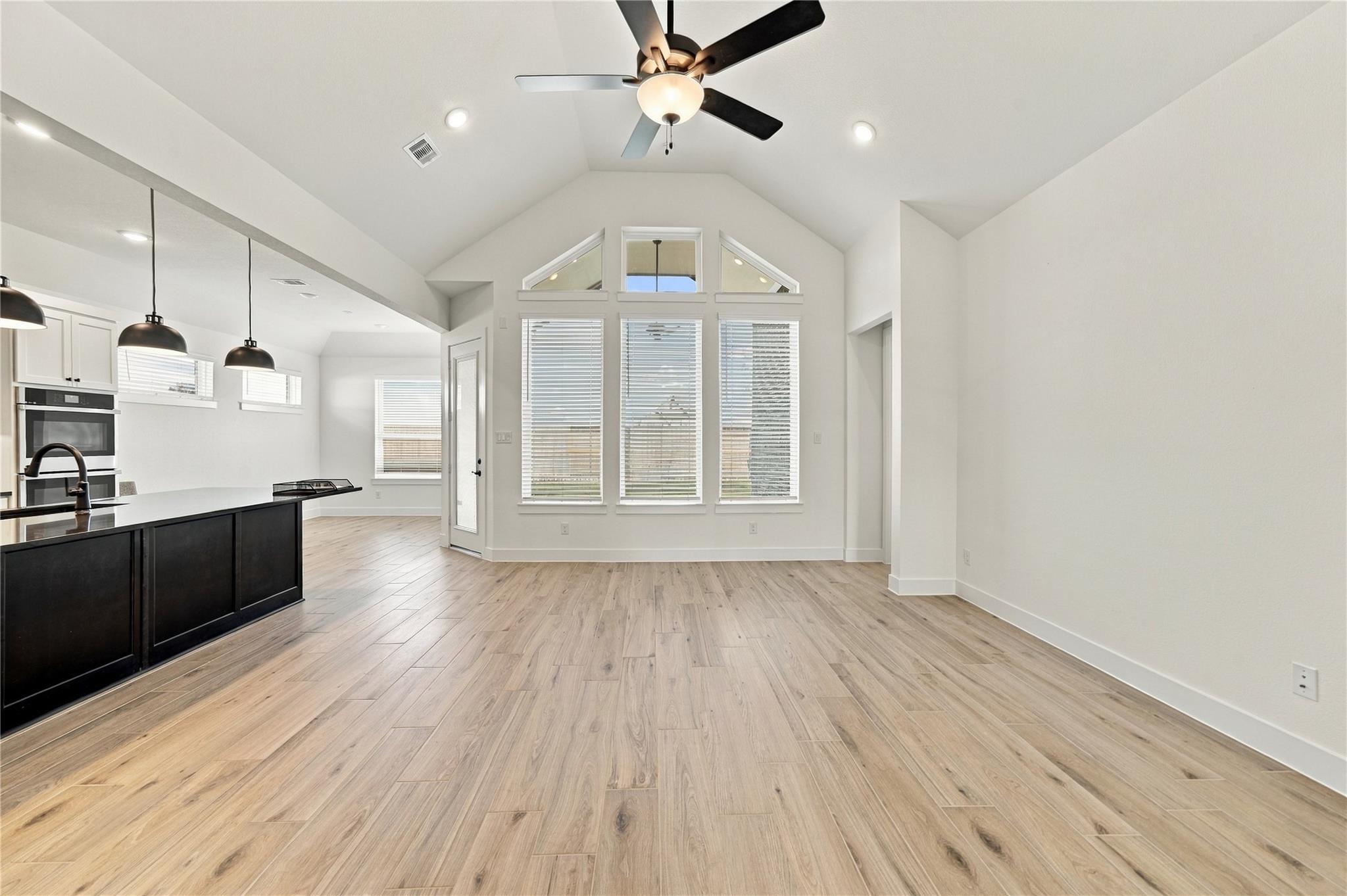 9603 Chateau Hill Drive, Manvel Tx 77578 Property Photo 12