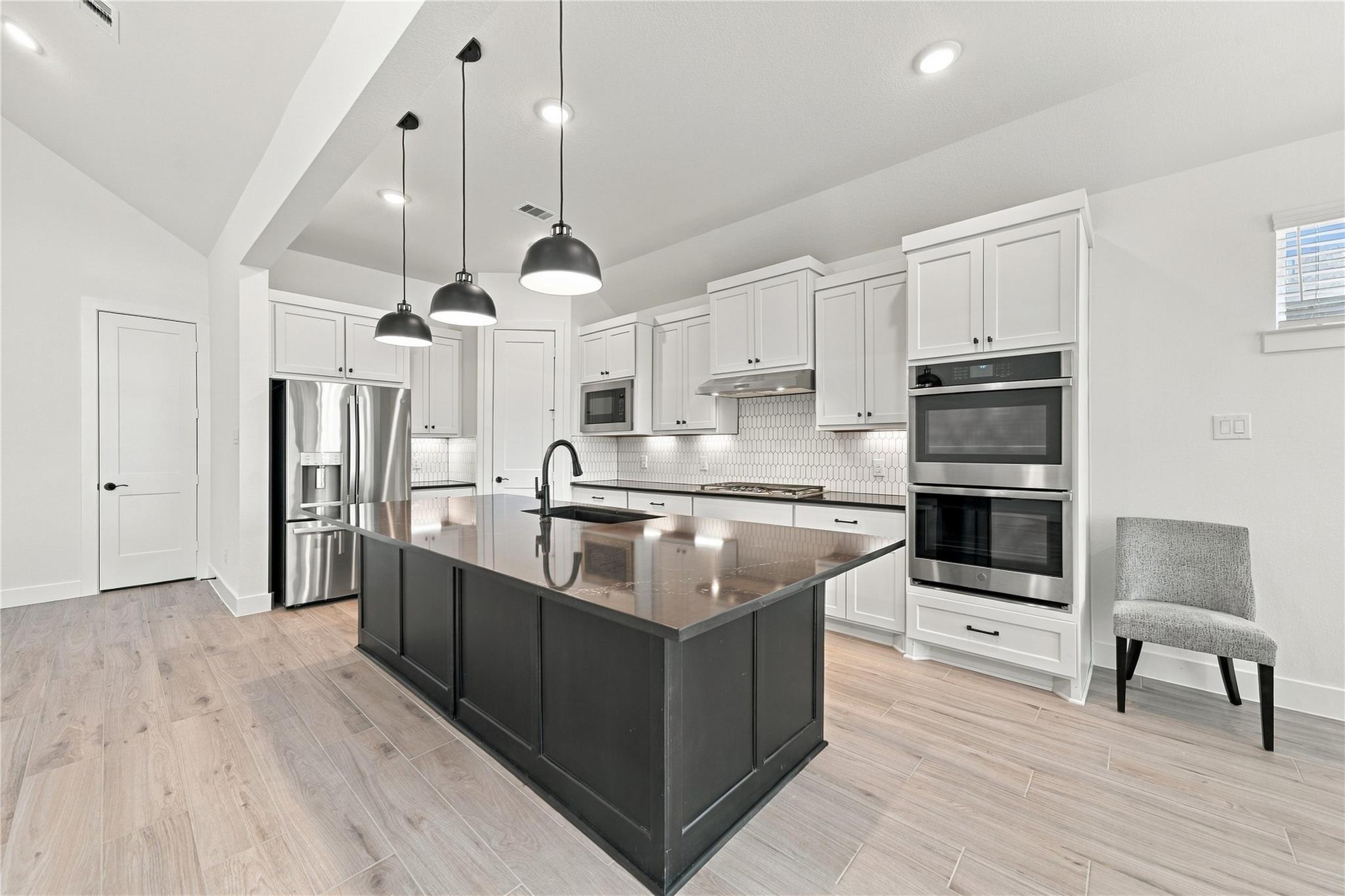 9603 Chateau Hill Drive, Manvel Tx 77578 Property Photo 18