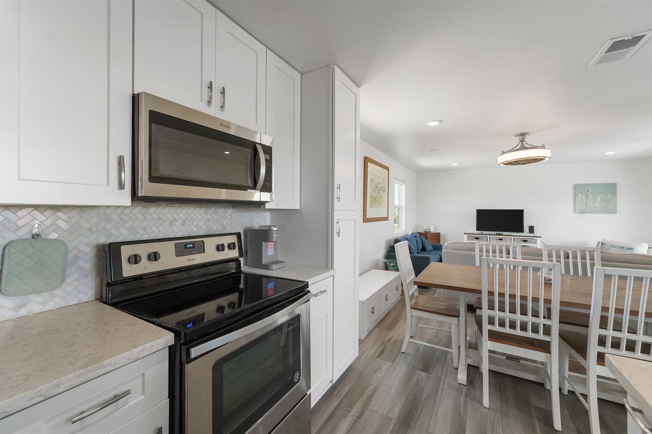 12917 John Reynolds Road Property Photo 16