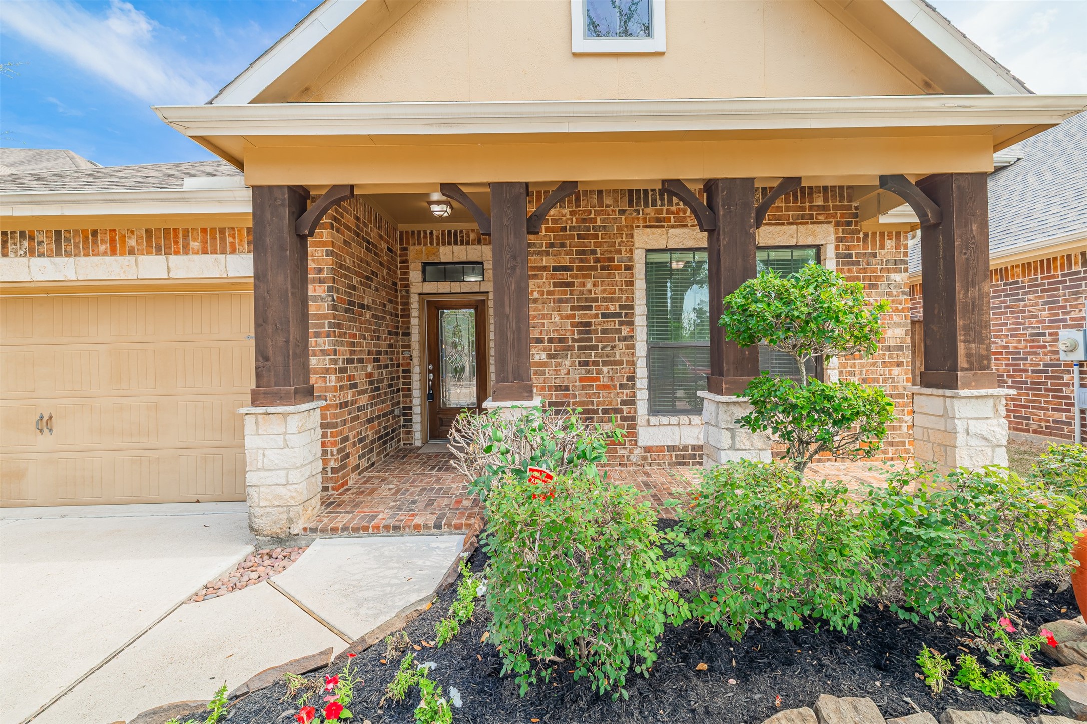 11714 Palmanova Drive Property Photo 2