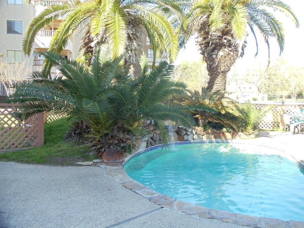 6107 Snug Harbor Boulevard S11 Property Photo 3