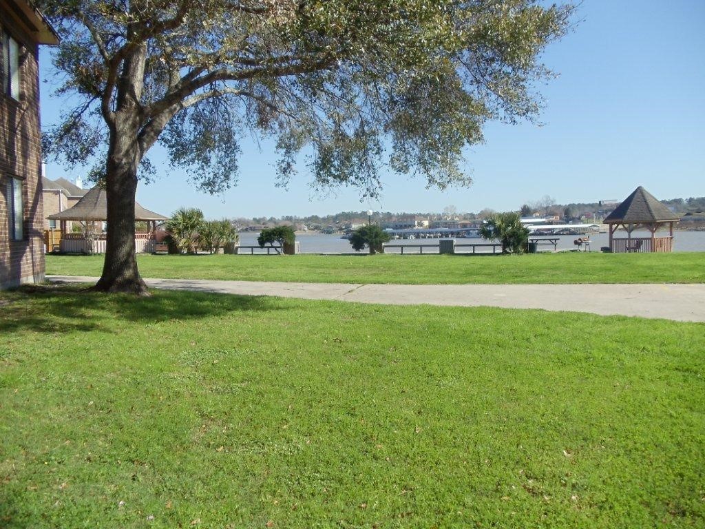 6107 Snug Harbor Boulevard S11 Property Photo 4