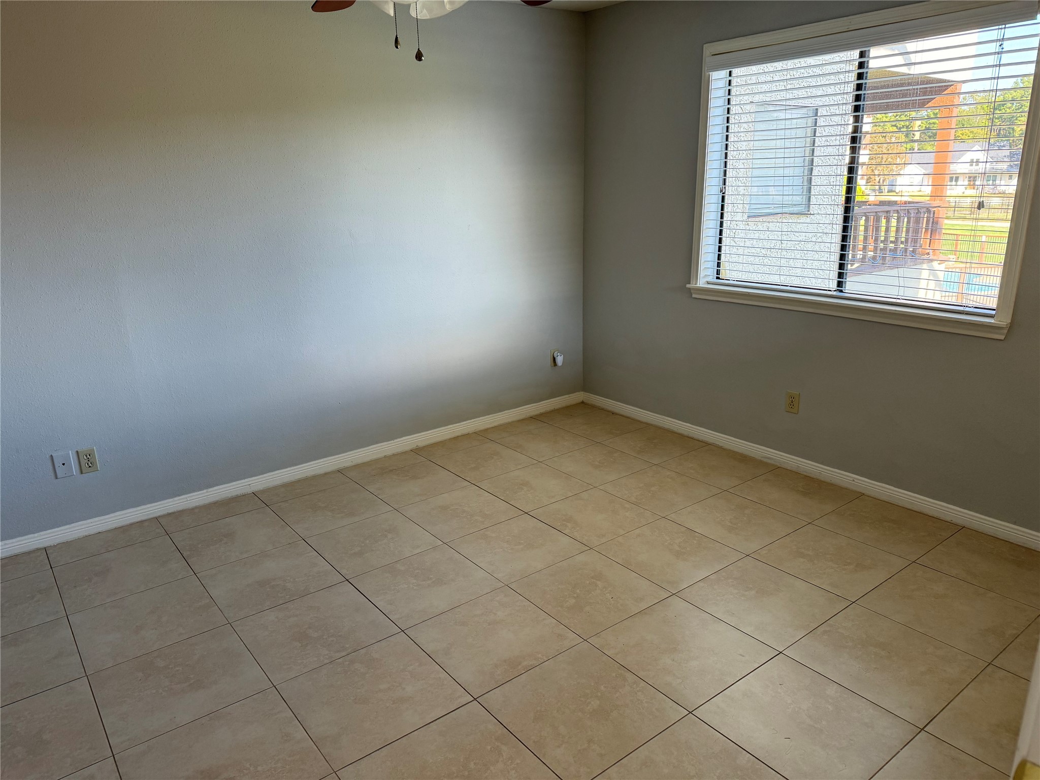 6107 Snug Harbor Boulevard S11 Property Photo 11