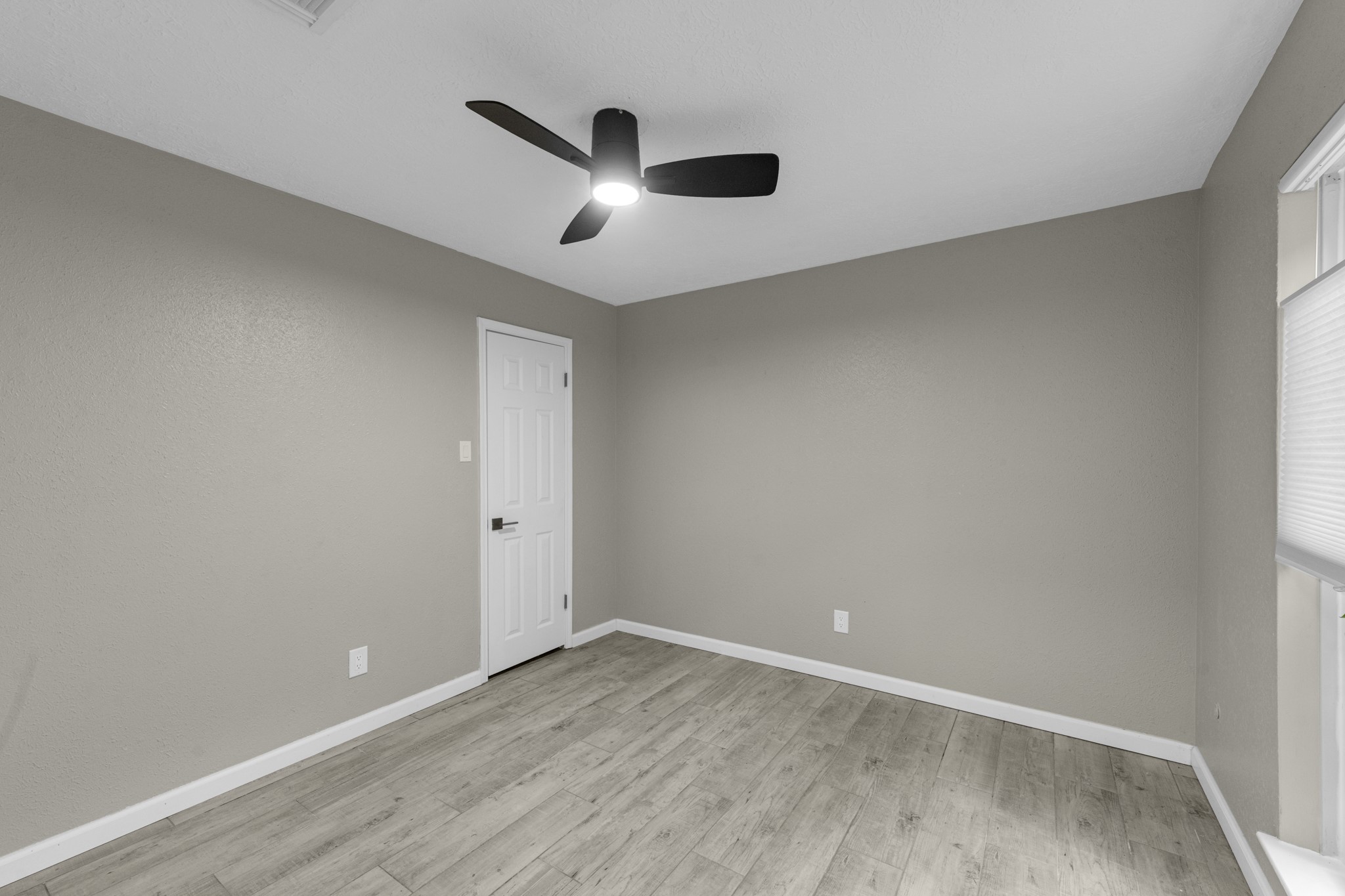 13206 Ferry Hill Lane Property Photo 25