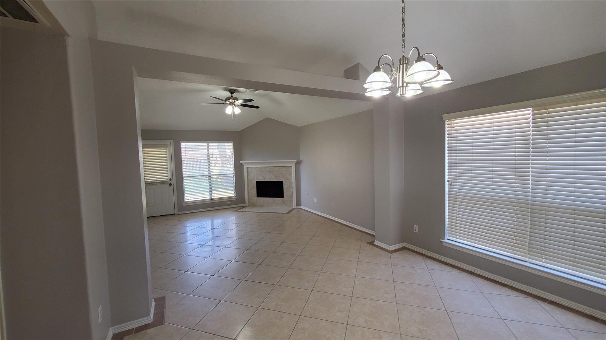 21114 Stoney Haven Drive Property Photo 5