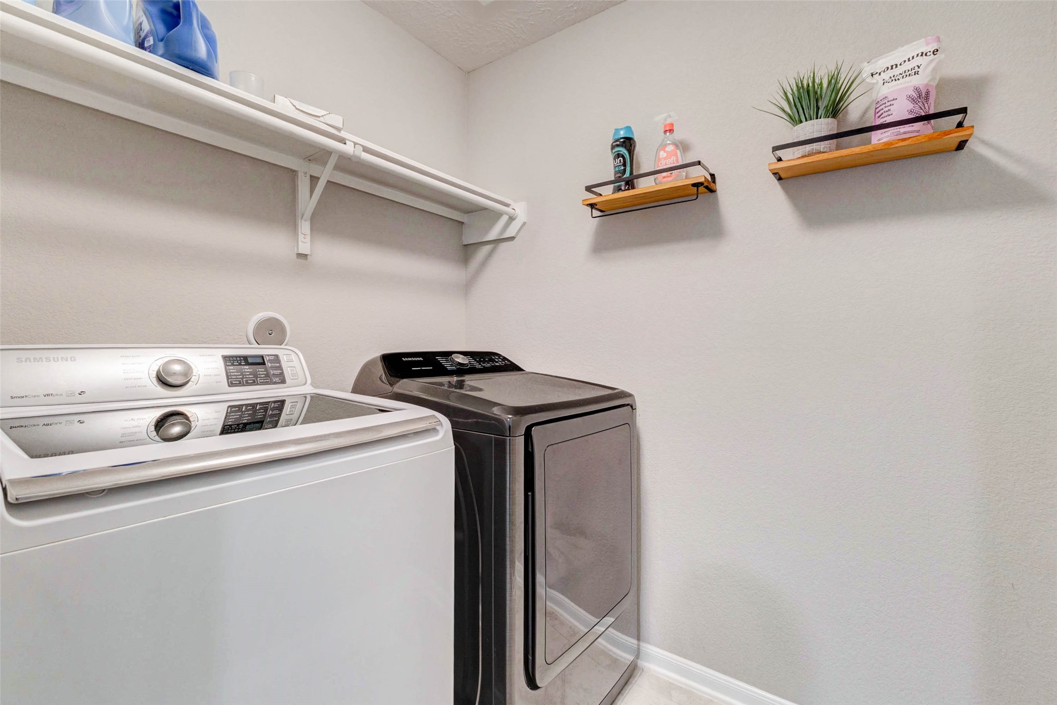 5226 Tall Tower Street Property Photo 32
