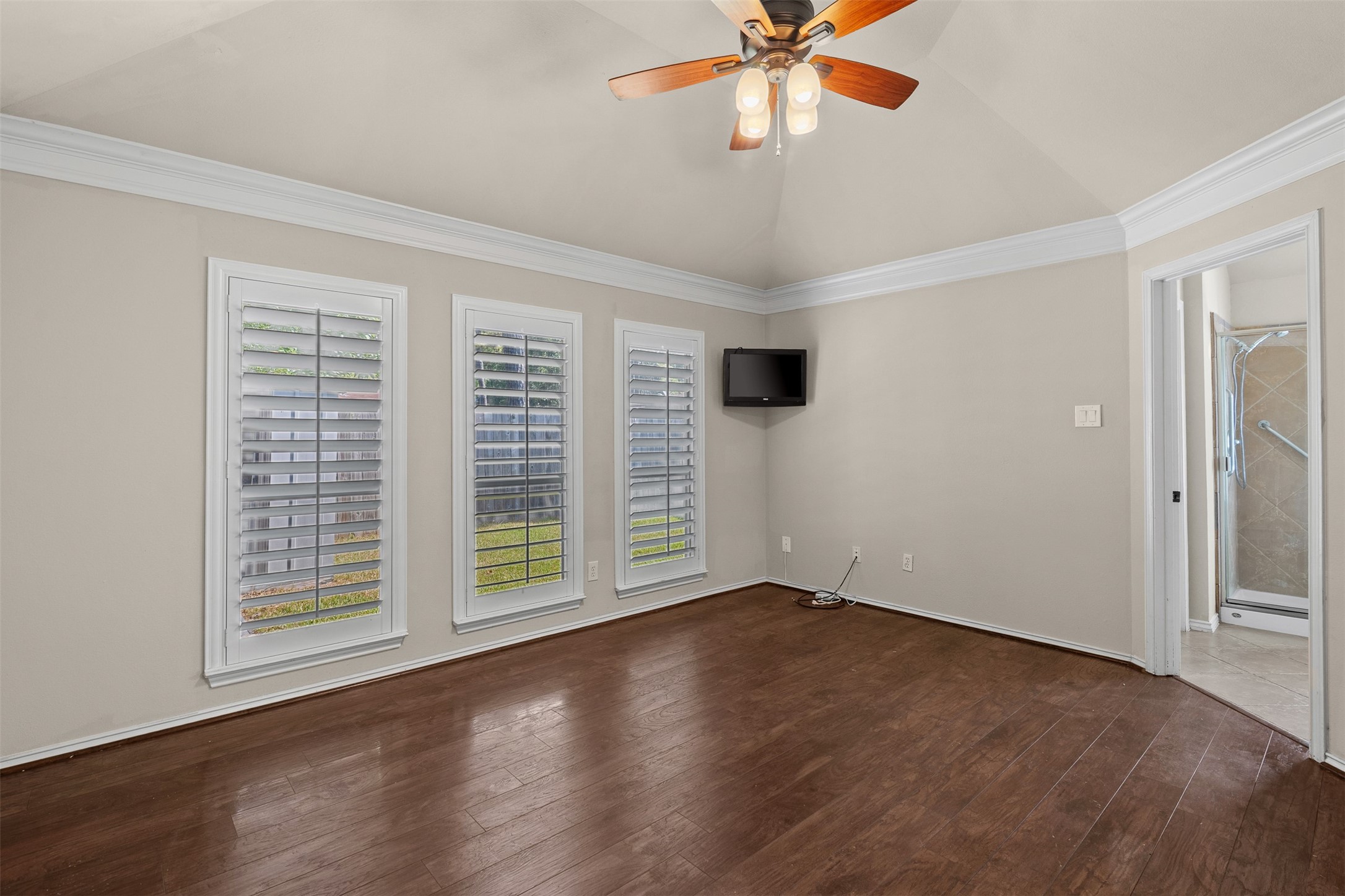 9211 Black Tooth Way Property Photo 16