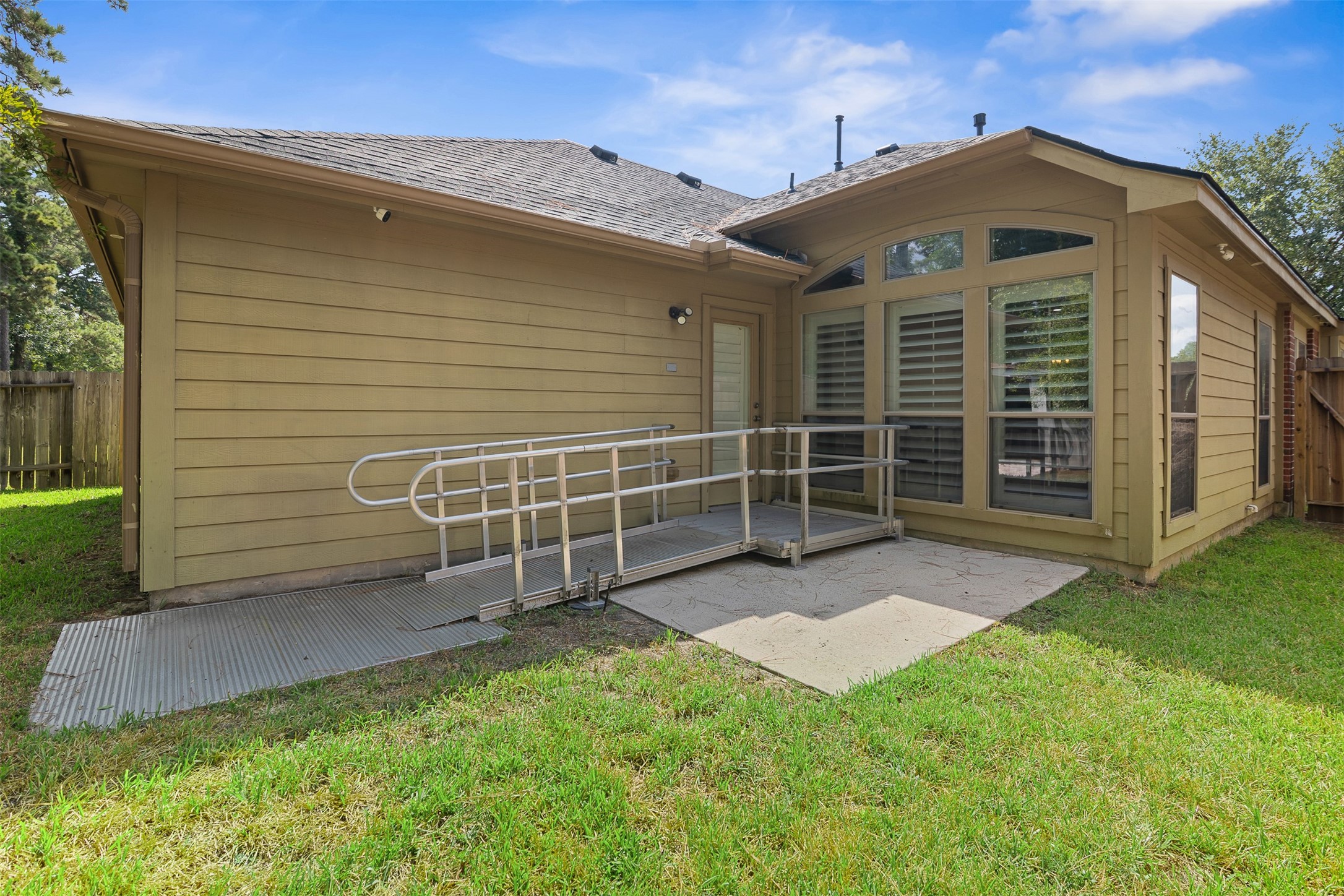 9211 Black Tooth Way Property Photo 25